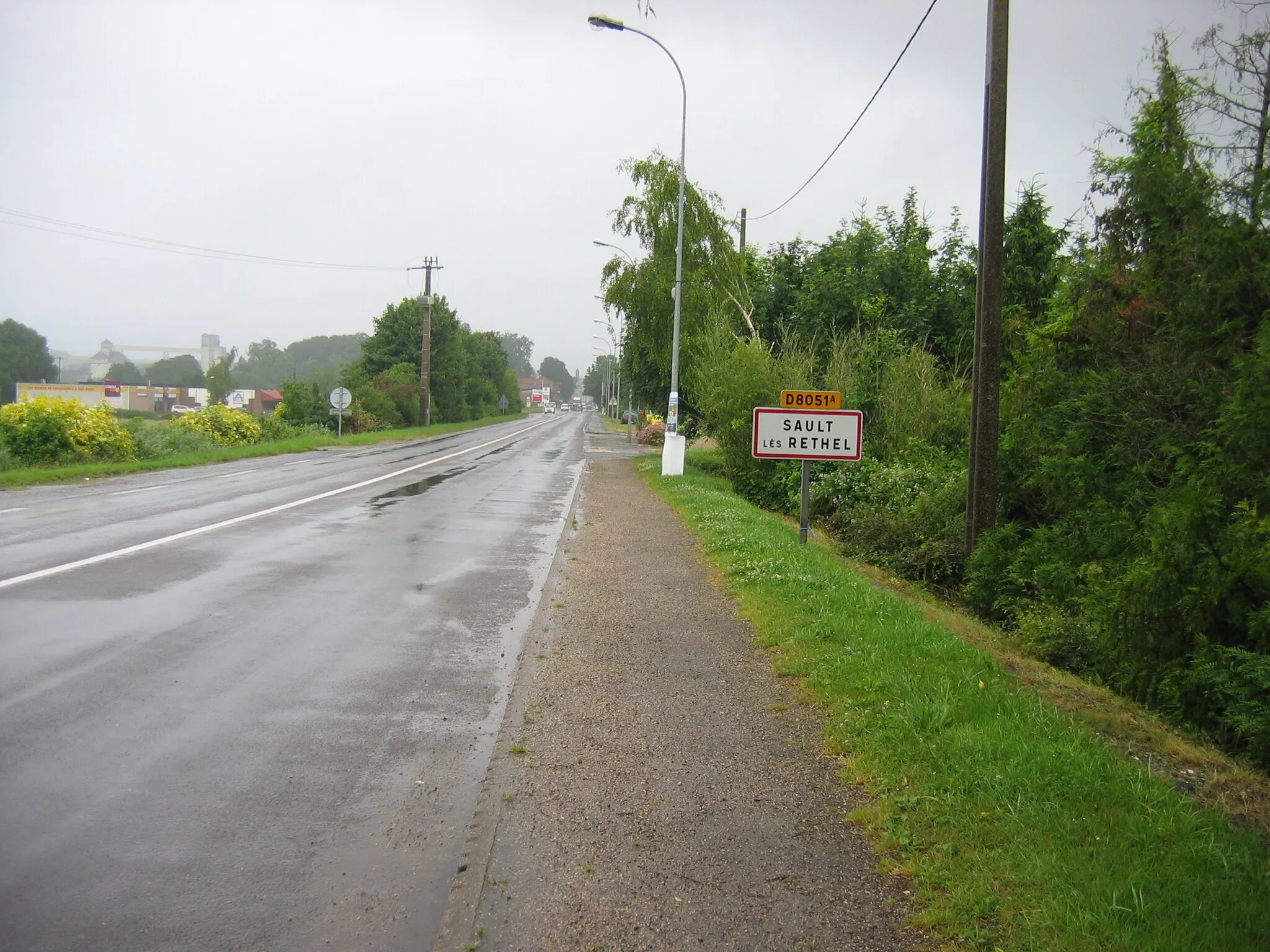 Photo showing: Entrée de Sault les Rethel, Ardennes, France