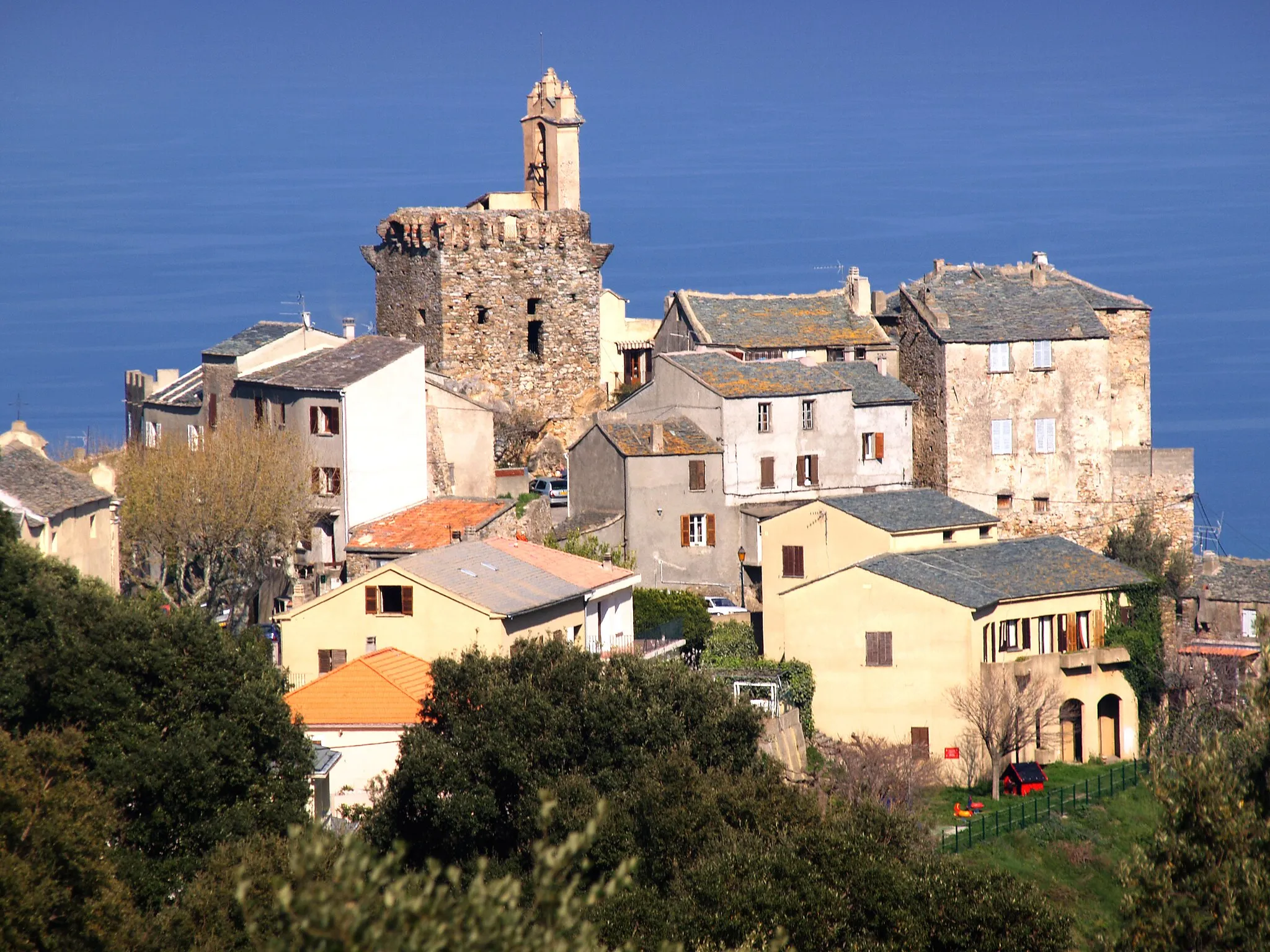 Photo showing: Furiani (Corsica) - Le village (205 m)