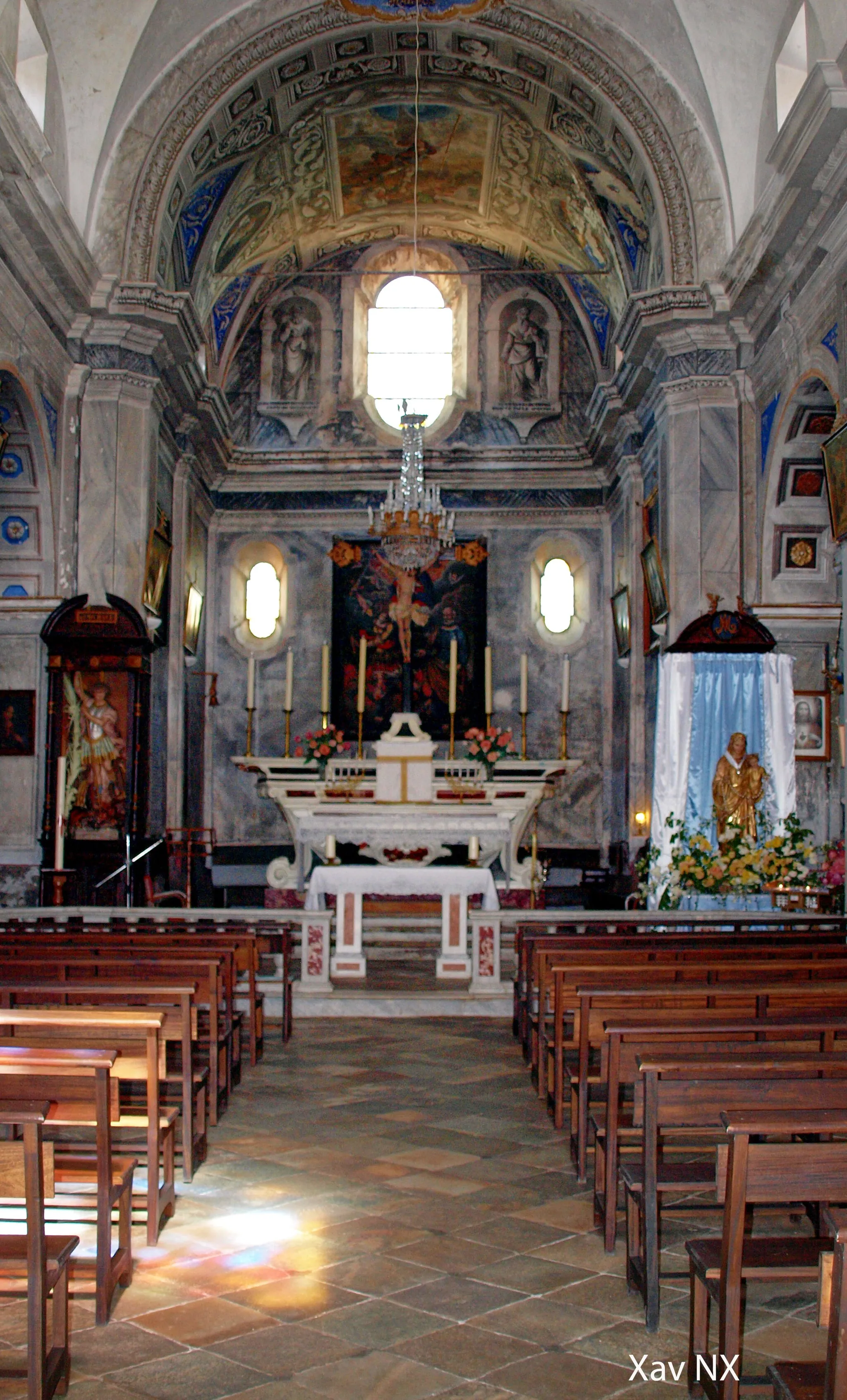 Photo showing: Penta-di-Casinca, Haute-Corse - intérieur de l'église Saint-Michel