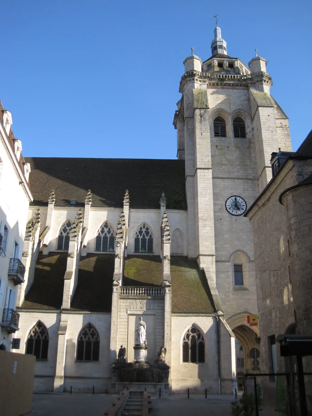 Photo showing: Collégiale Notre-Dame de Dole