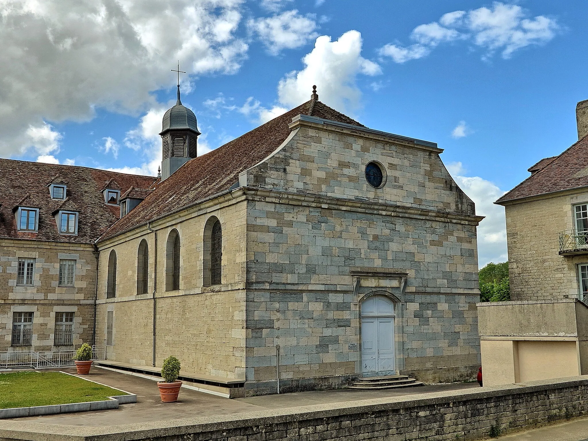 Photo showing: La chapelle de la Mission d'Ecole
