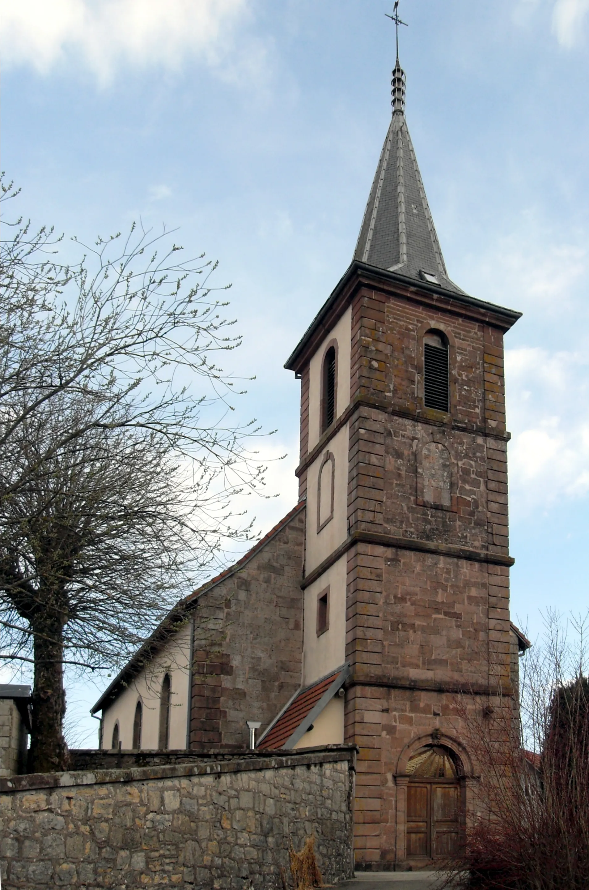 Photo showing: L'église Saint-Léger d'Essert