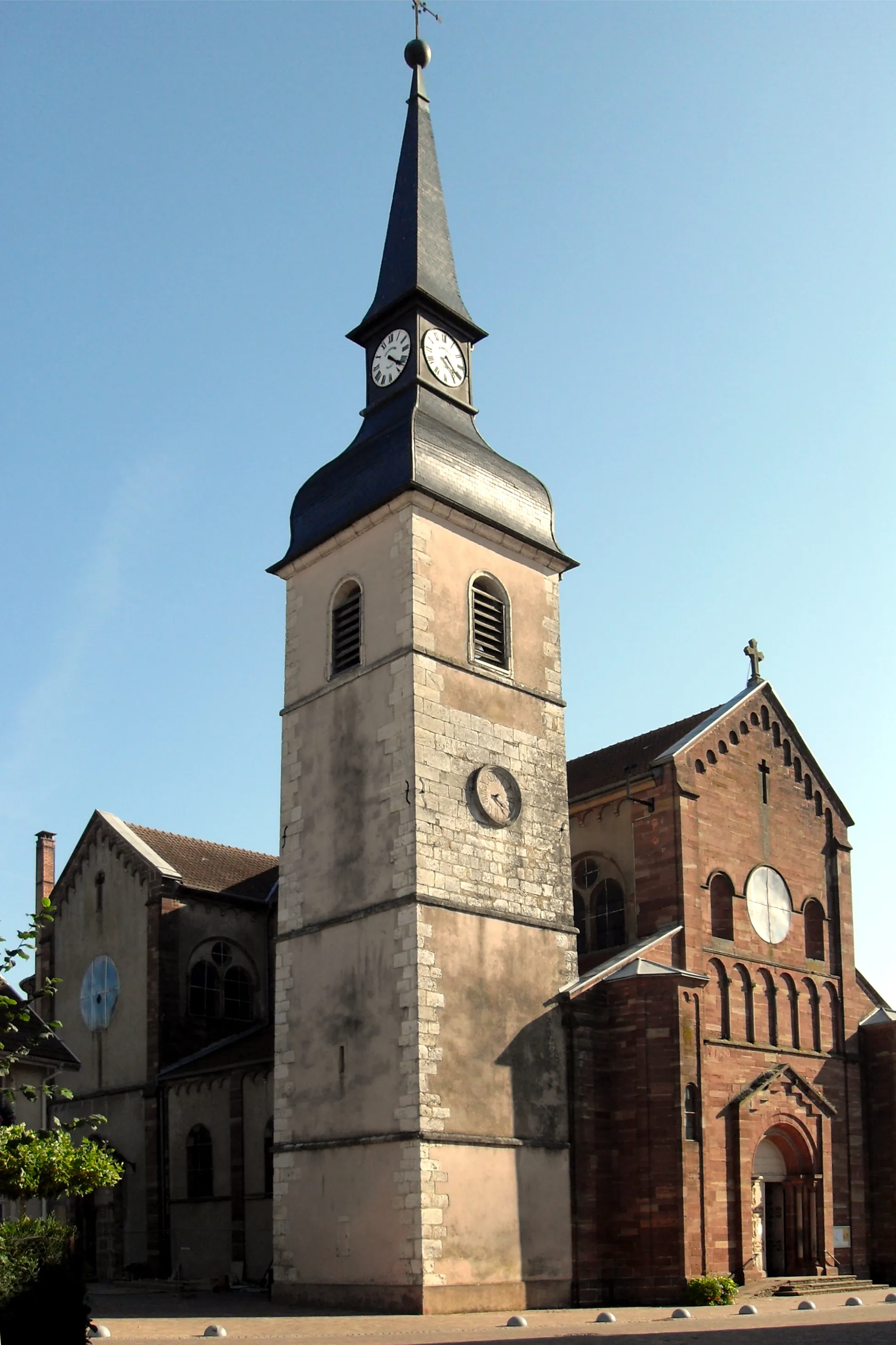 Photo showing: L'église Saint-Martin à Grandvillars, côté noed-ouest