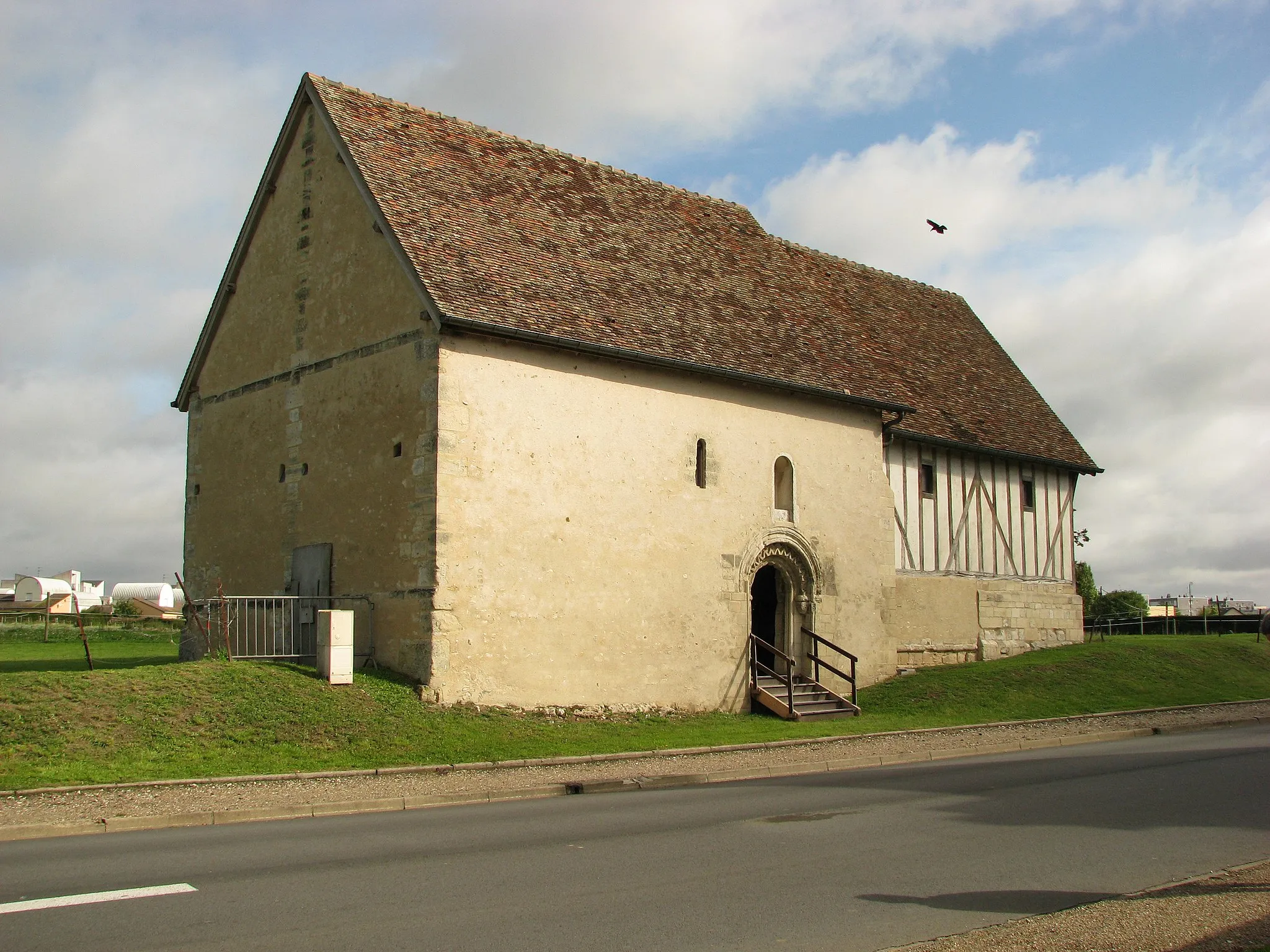 Photo showing: This building is classé au titre des monuments historiques de la France. It is indexed in the base Mérimée, a database of architectural heritage maintained by the French Ministry of Culture, under the reference PA00099636 .