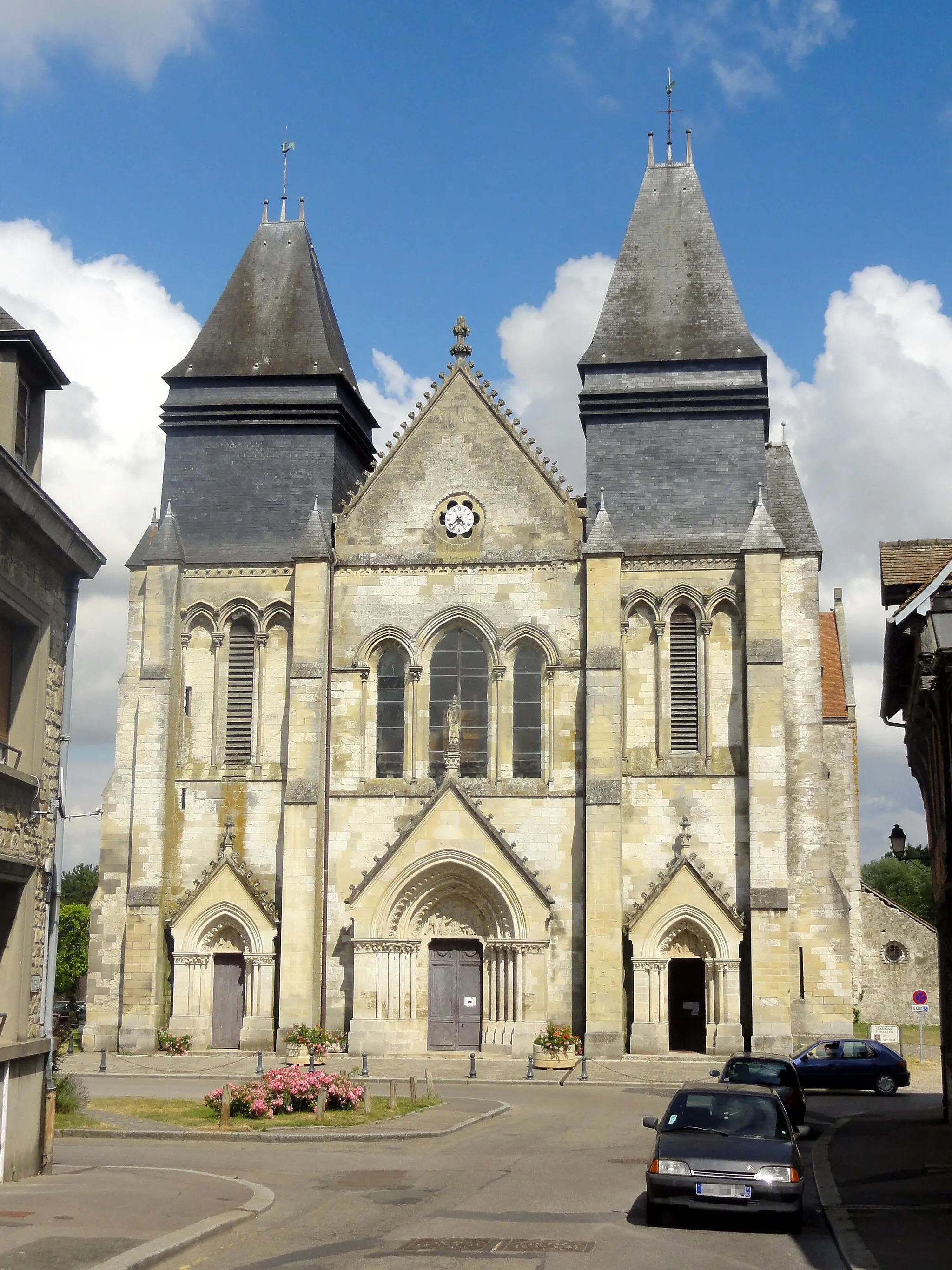 Photo showing: Collégiale Saint-Hildevert de Gournay-en-Bray - voir le titre du fichier.
