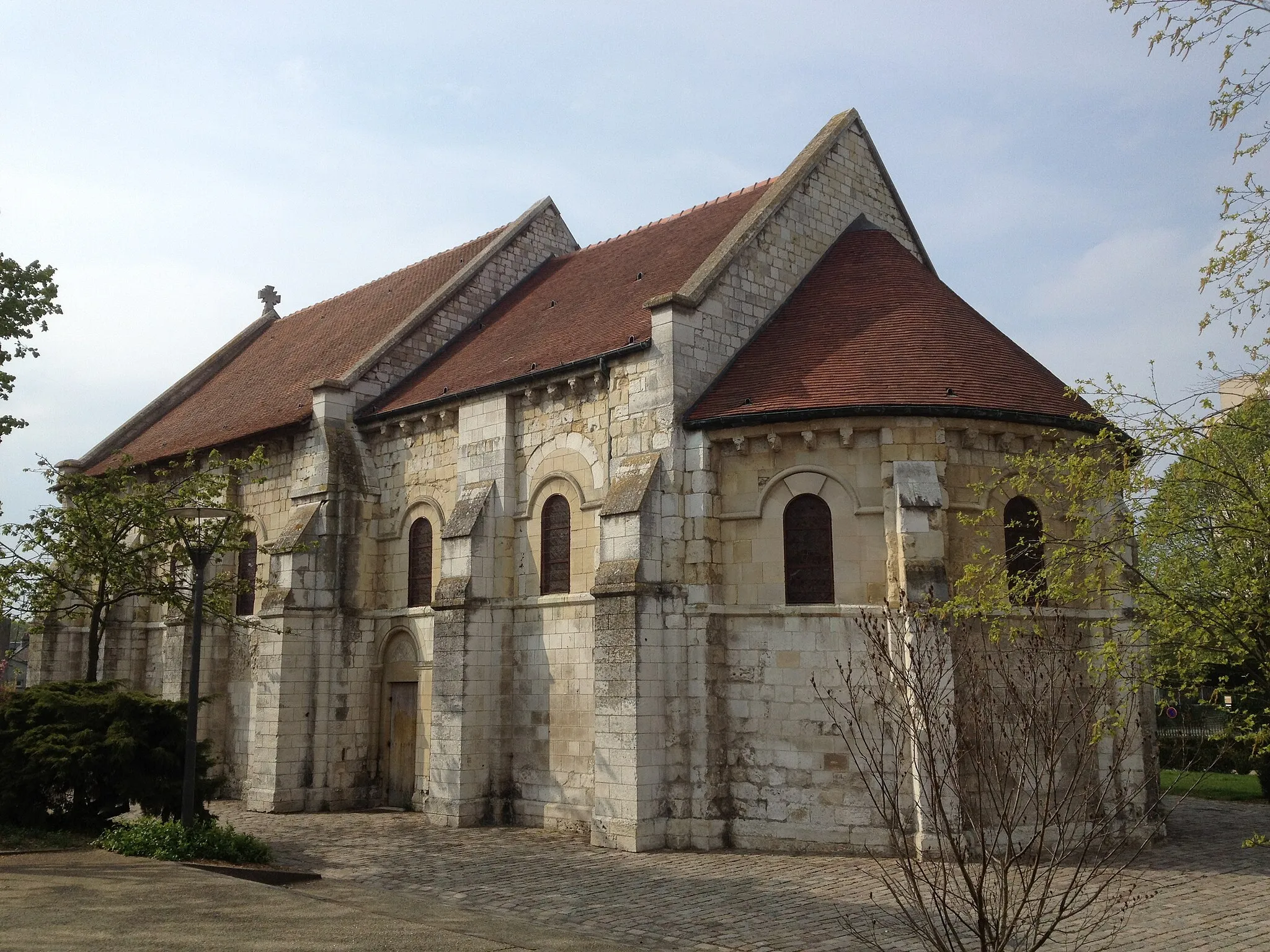 Photo showing: Chapelle Saint-Julien de Petit-Quevilly.