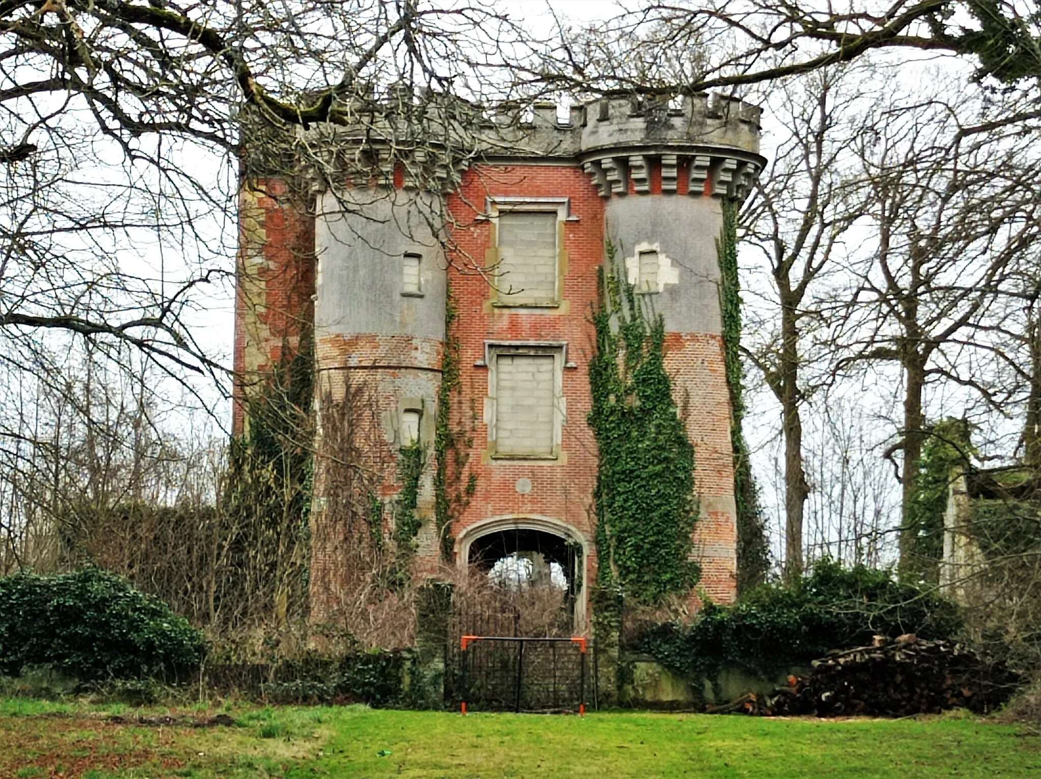 Photo showing: Château de Bailly situé sur la commune de Bailly-Romainvilliers en Seine-et-Marne.