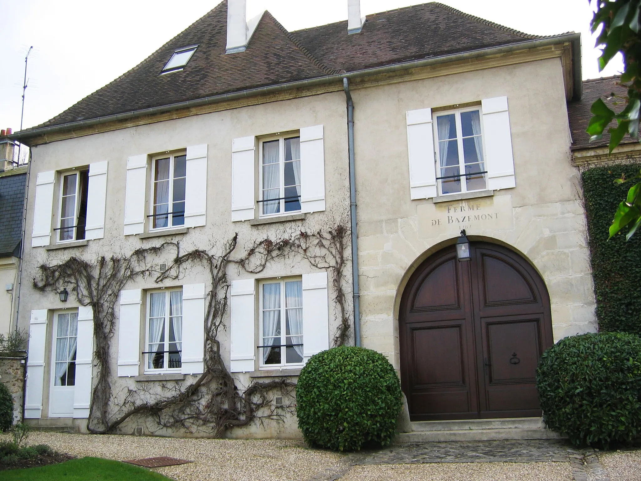Photo showing: Ferme de la commune de Bazemont (78 - Yvelines)
