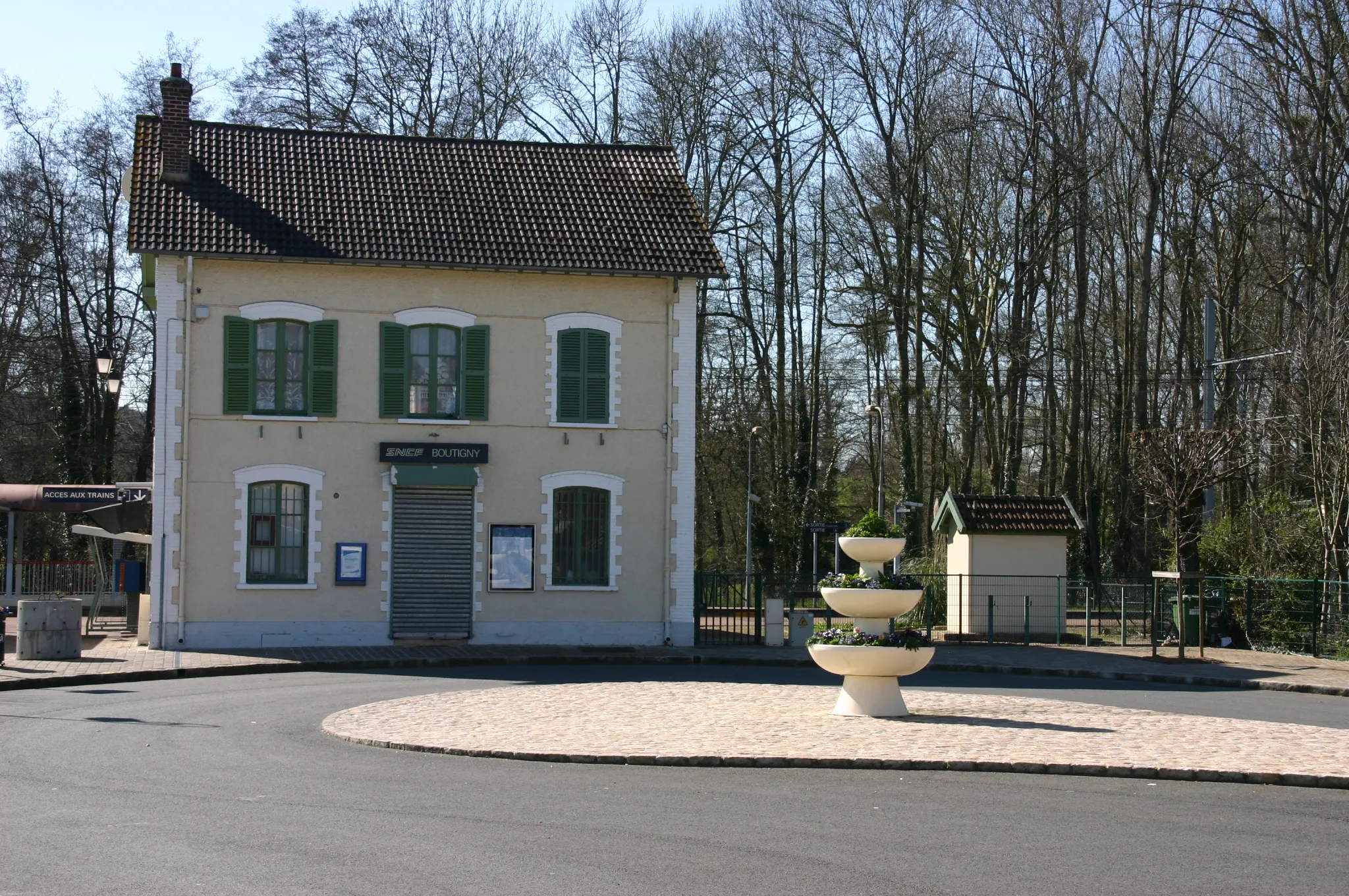 Photo showing: Gare de Boutigny,  Boutigny-Sur-Essonne, département de l'Essonne (France)