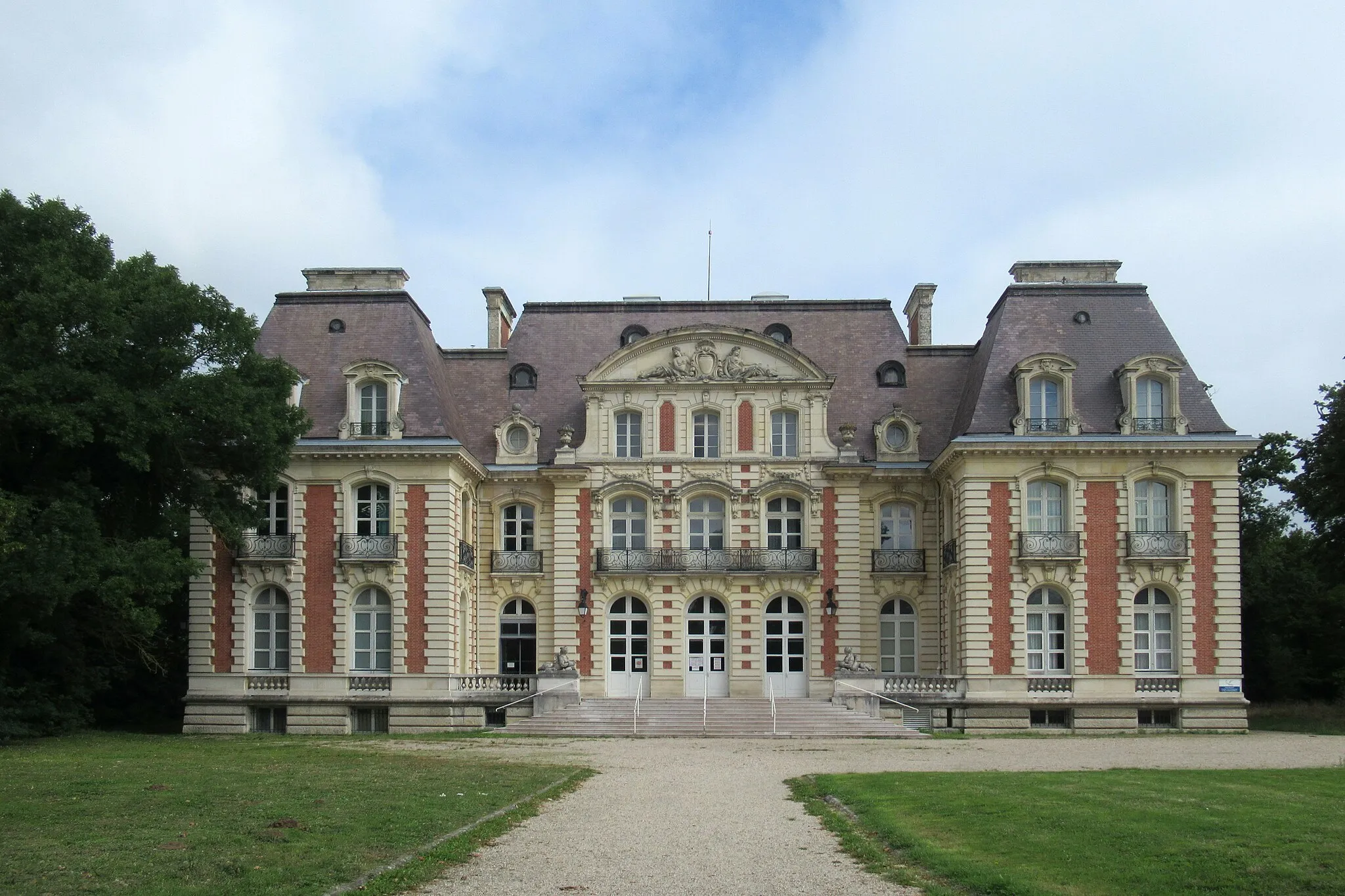 Photo showing: Château de La Fontaine à Brétigny-sur-Orge