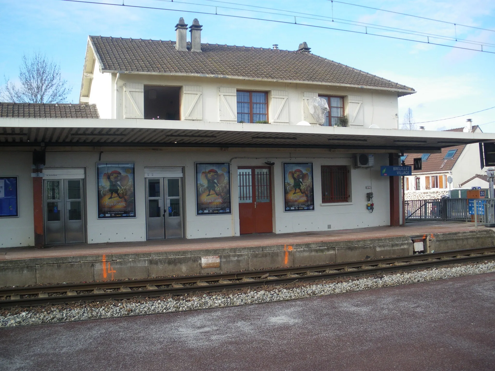 Photo showing: Breuillet Village Station, Paris RER C ligne, Essonne, France
