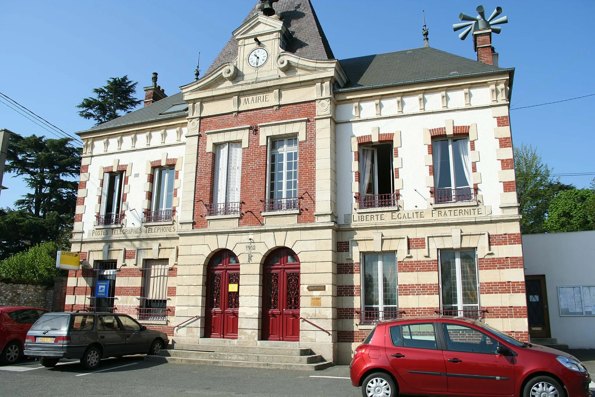 Photo showing: Mairie de Bréval - Yvelines (France)