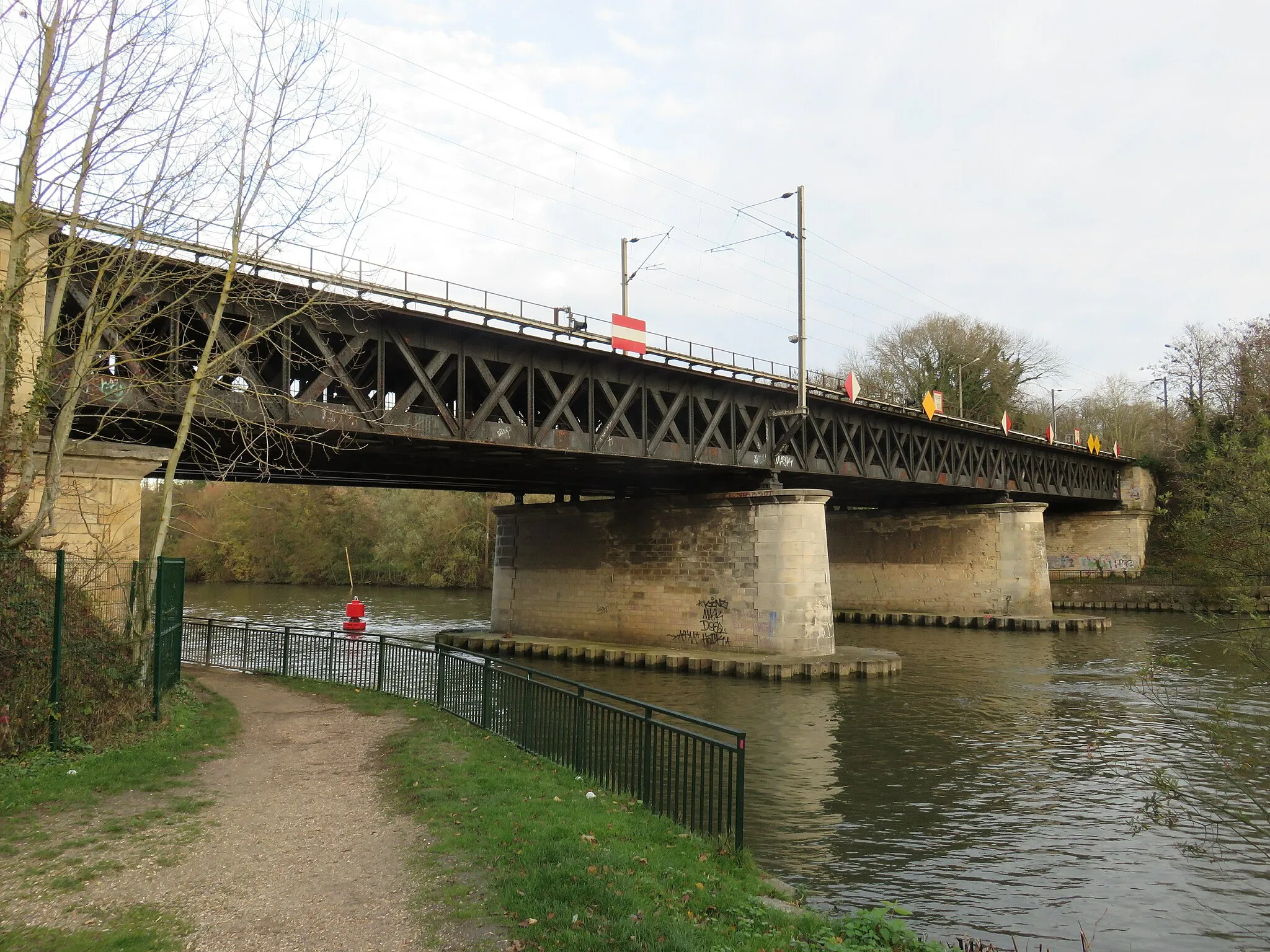 Photo showing: Le pont mixte e Butry-Sur Oise