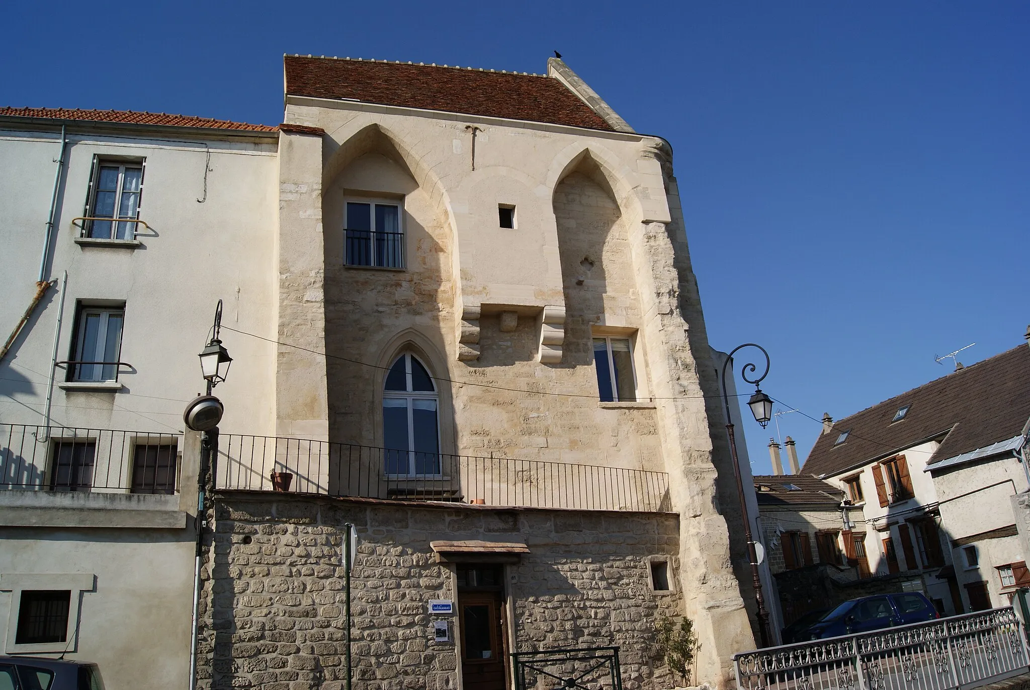 Photo showing: This building is inscrit au titre des monuments historiques de la France. It is indexed in the base Mérimée, a database of architectural heritage maintained by the French Ministry of Culture, under the reference PA00087390 .
