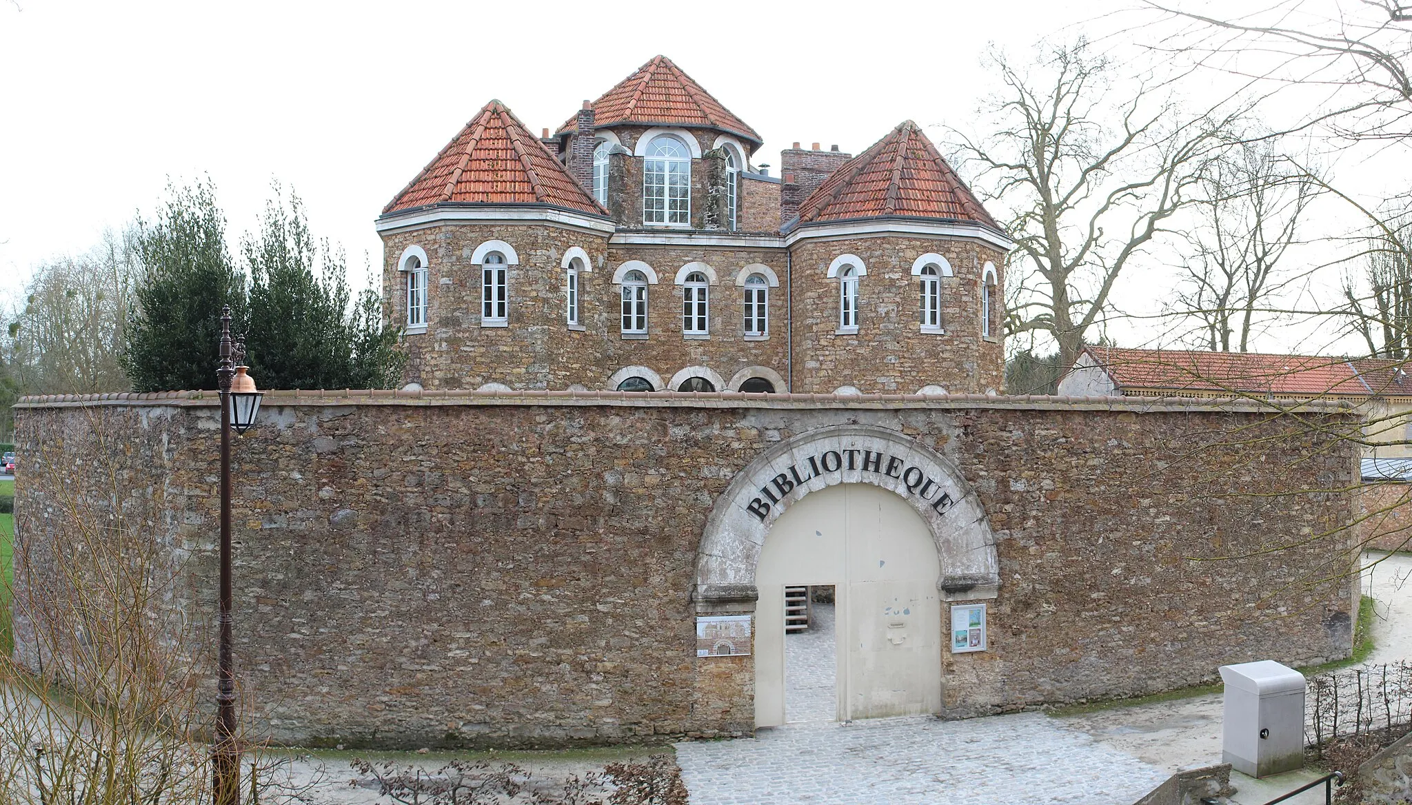 Photo showing: Ancienne prison de Coulommiers, aujourd'hui bibliothèque municipale.