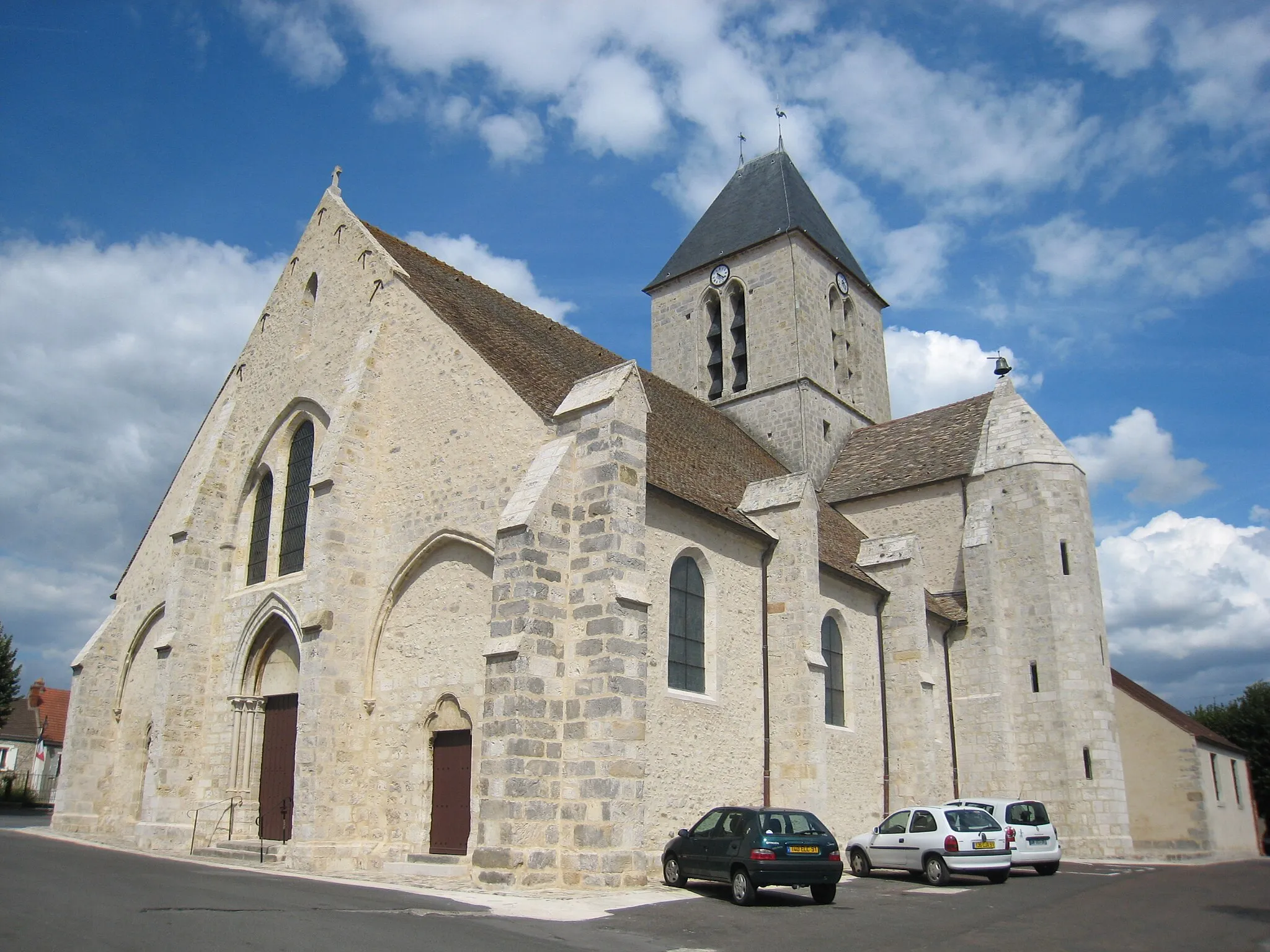 Photo showing: Church of Étréchy (Essonne, France)