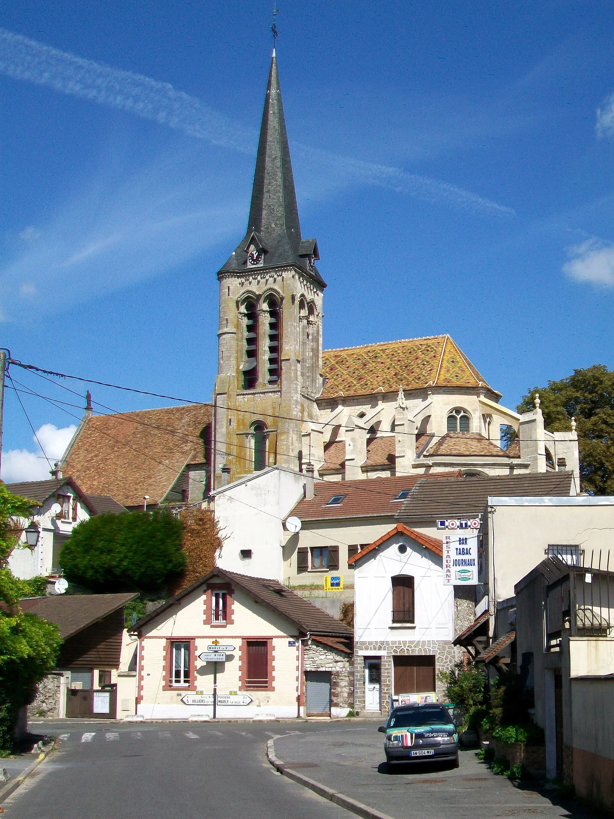 Photo showing: L'église Saint-Aquilin de Fontenay-en-Paris, façade sud, depuis la rue Maître Renault.