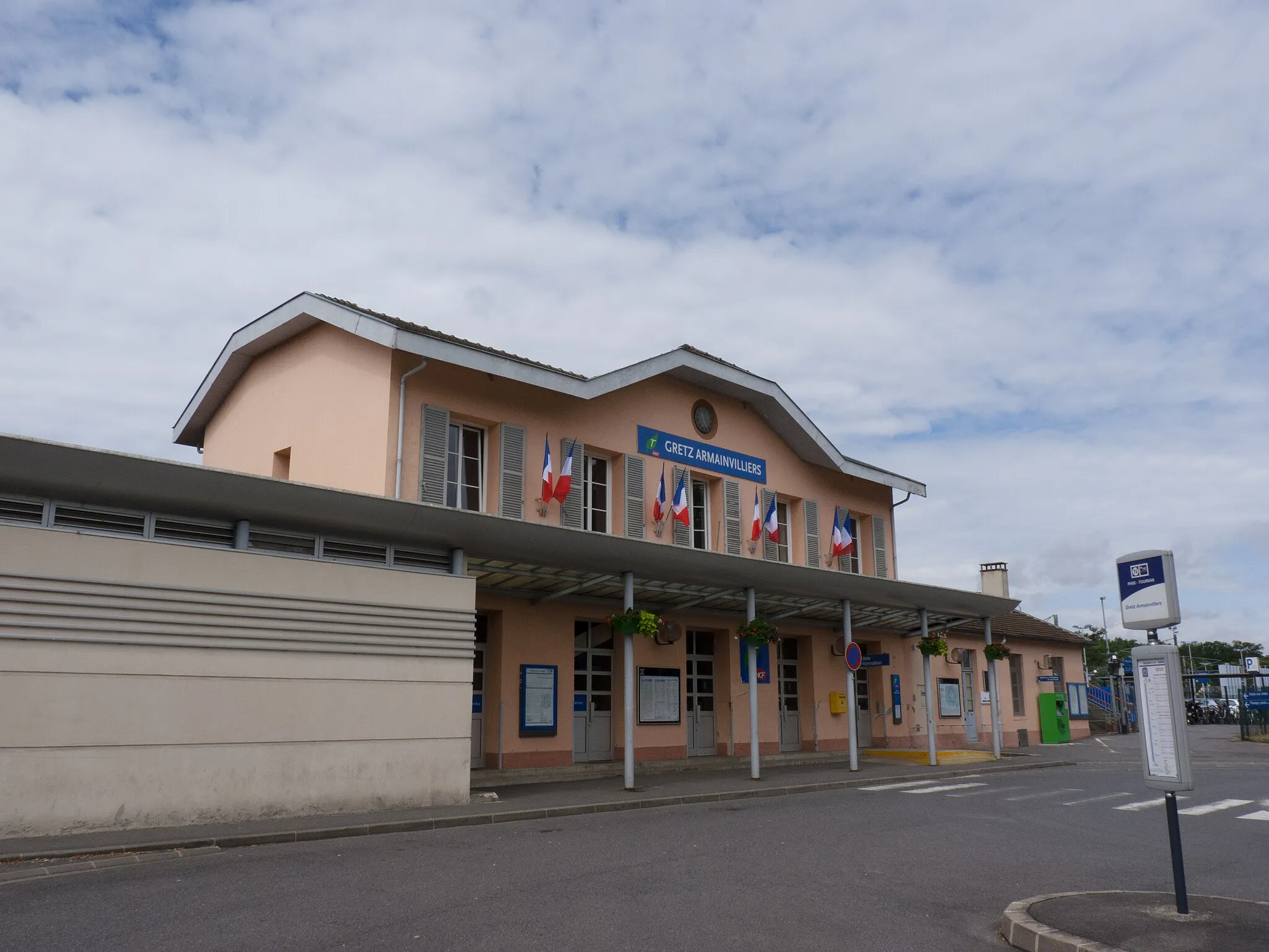 Photo showing: Gretz-Armainvilliers station.