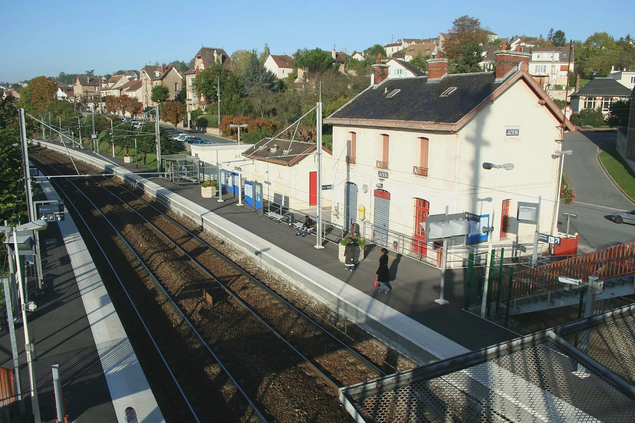 Photo showing: Gare de Juziers - Yvelines (France)