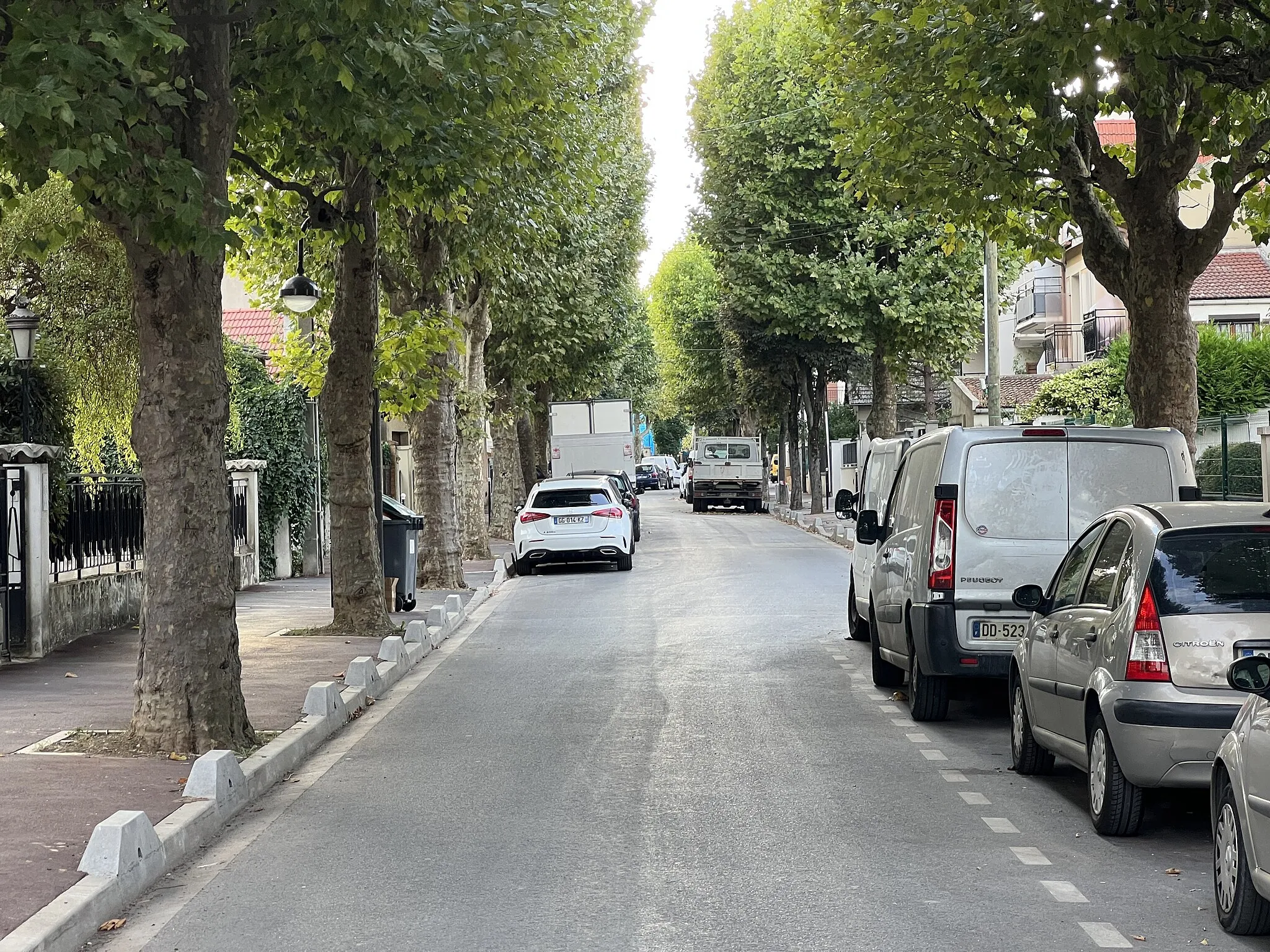 Photo showing: Rue Jules-Guesde, Le Bourget en Seine-Saint-Denis.