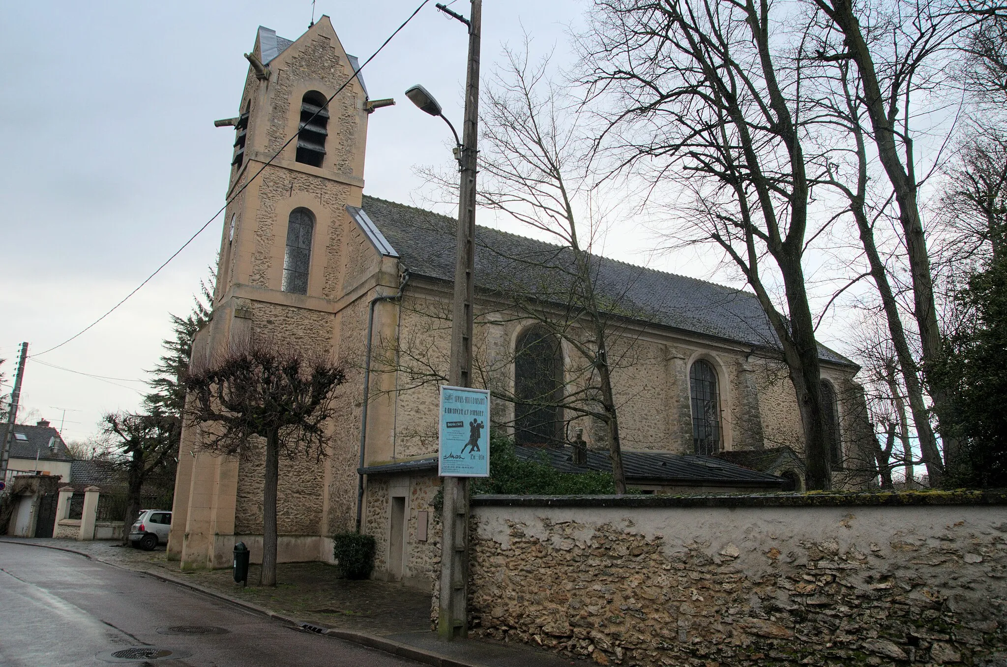 Photo showing: Église Notre-Dame-de-la-Nativité, rue de l’Église, au Mée-sur-Seine, Seine-et-Marne, France.