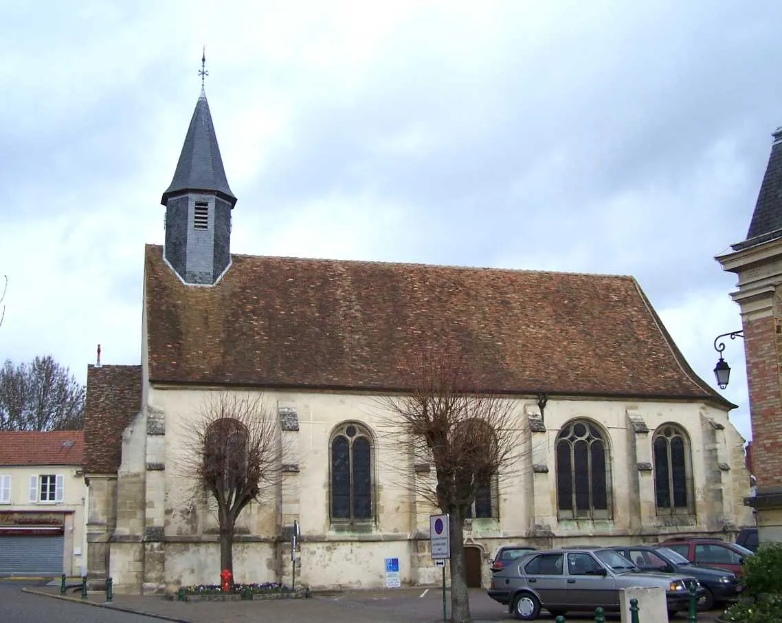 Photo showing: Church of Maurecourt (Yvelines, France)