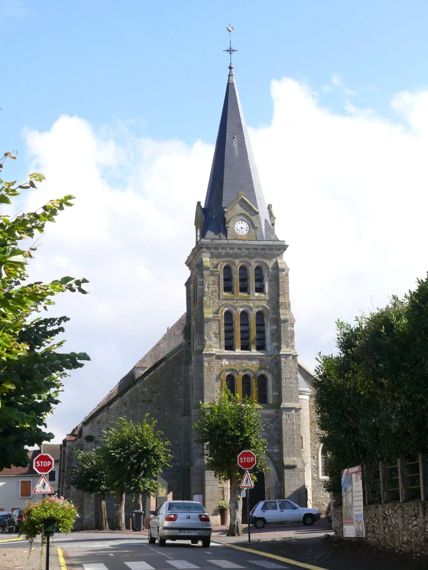 Photo showing: Saint-Germain-d'Auxerre's church of Oissery (Seine-et-Marne, Île-de-France, France).