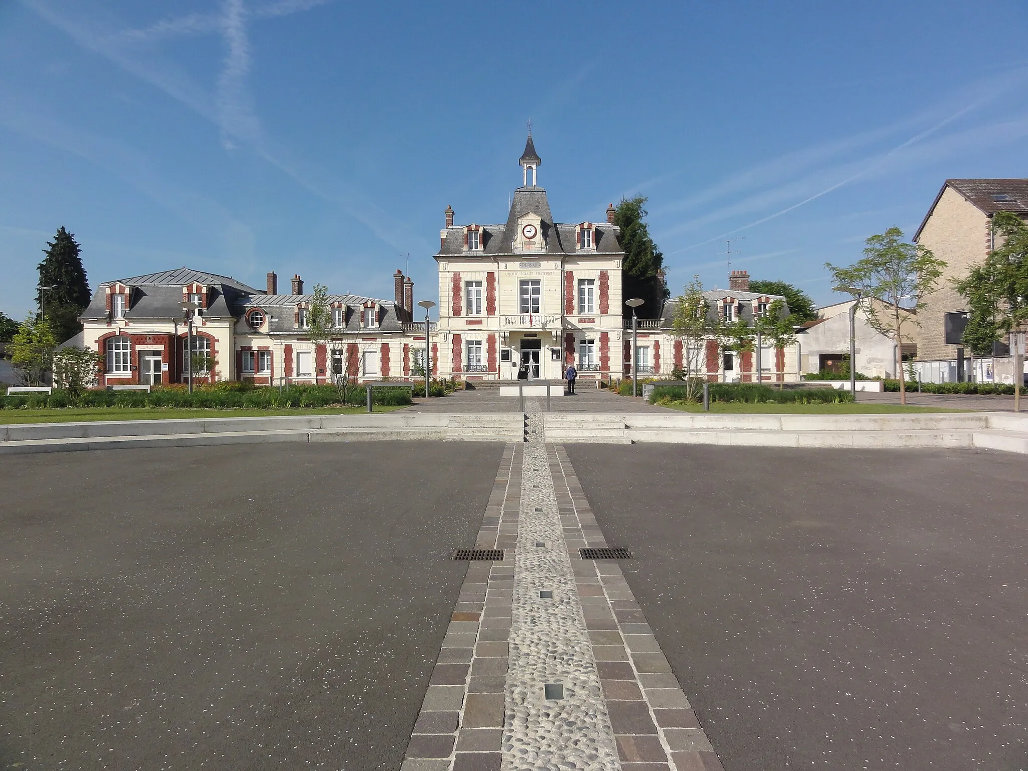 Photo showing: Persan (Val d'Oise) Mairie