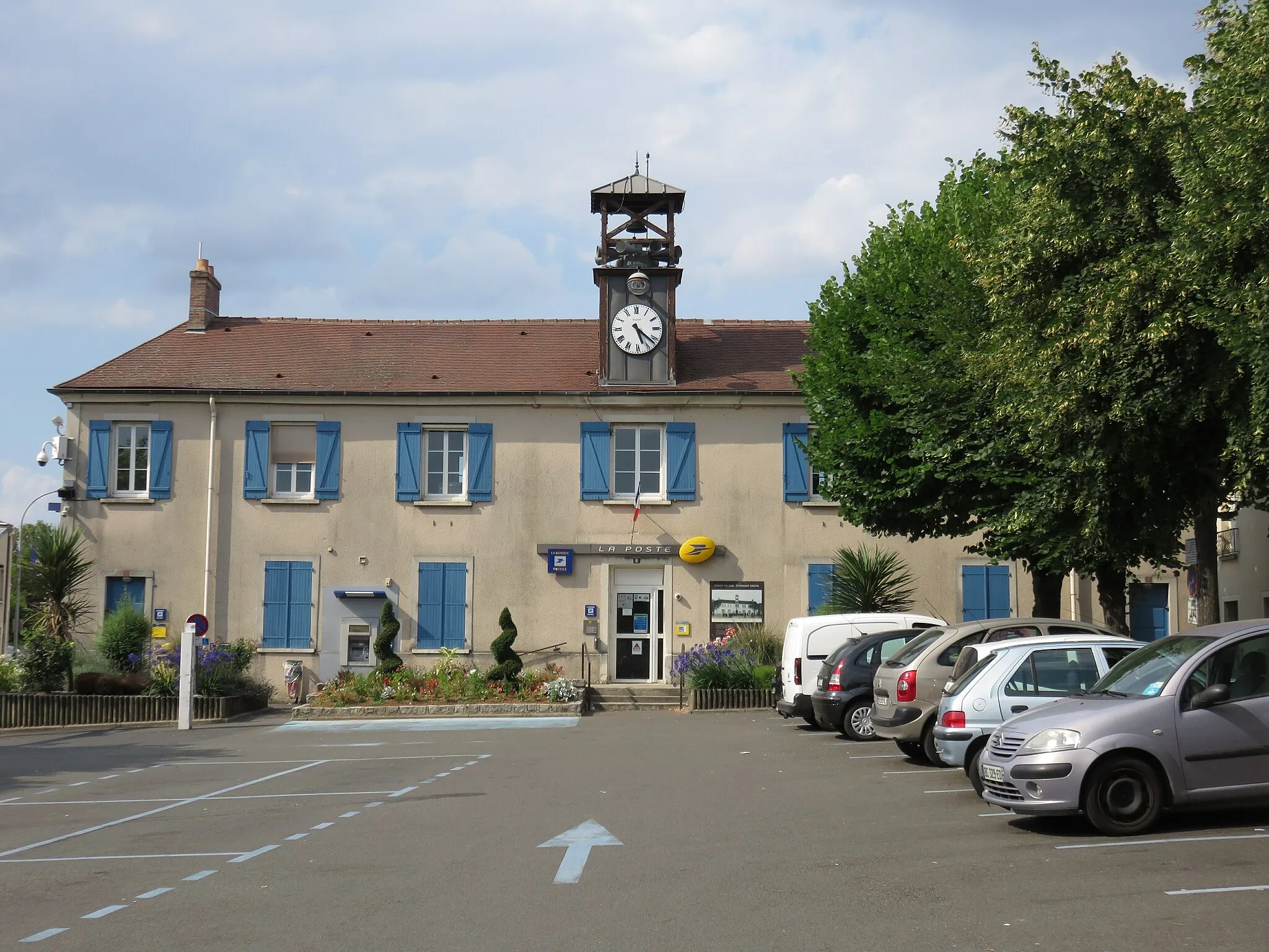 Photo showing: Post office in Roissy-en-France in 2018