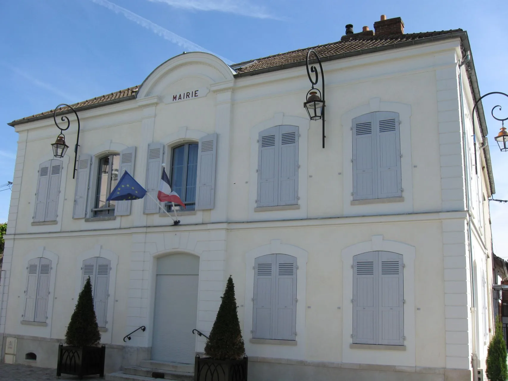 Photo showing: La mairie-école de Saâcy-sur-Marne (Seine-et-Marne, région Île-de-France)