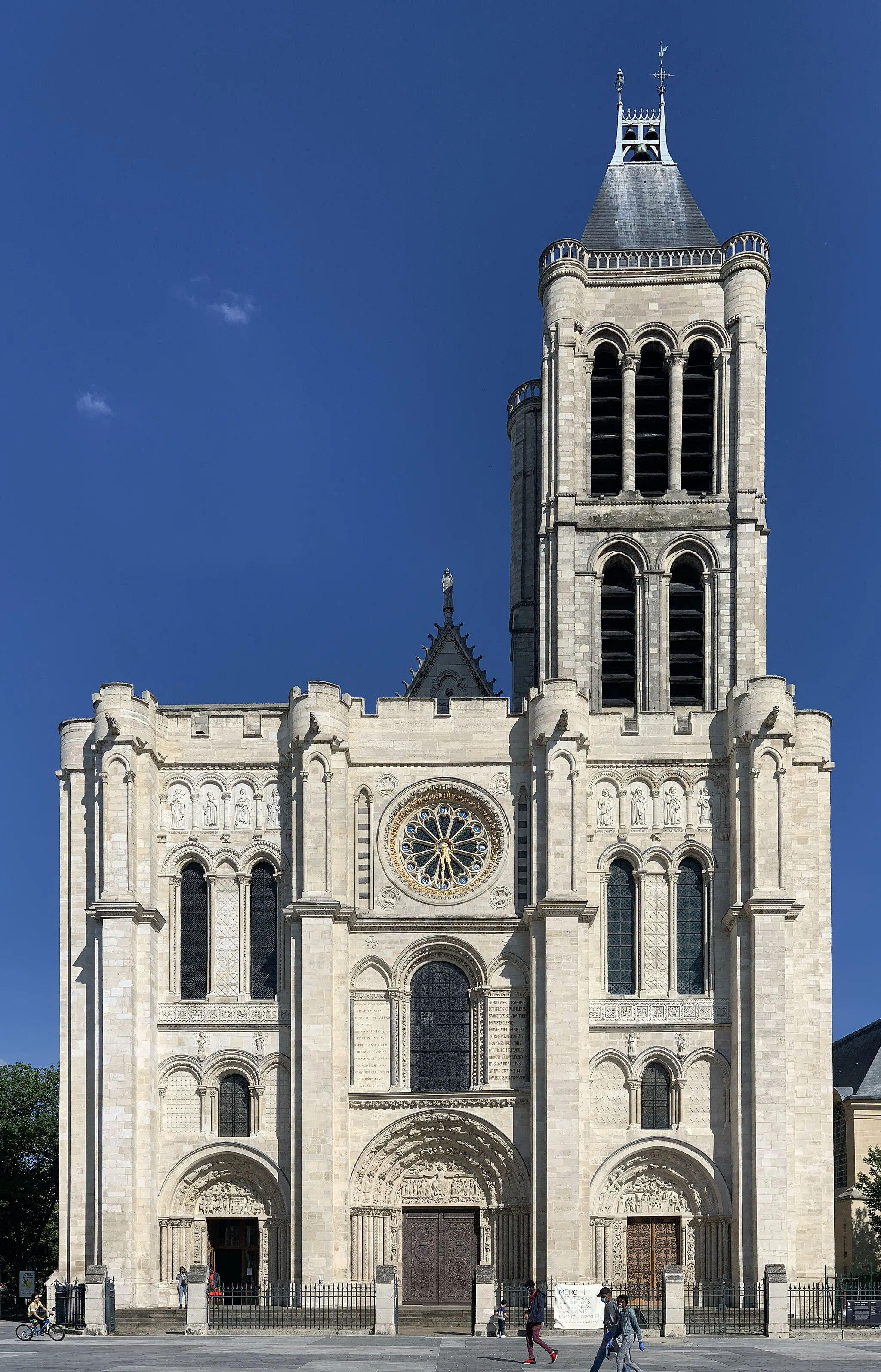 Photo showing: Façade ouest (principale) de la basilique Saint-Denis à Saint-Denis, Seine-Saint-Denis.