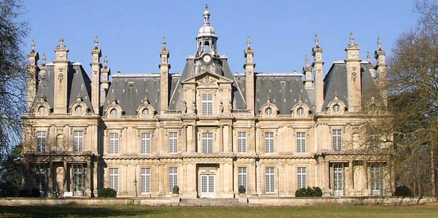 Photo showing: chateau de Saint-Martin-du-Tertre (Val-d'Oise).

castle of Saint-Martin-du-Tertre (Val-d'Oise)