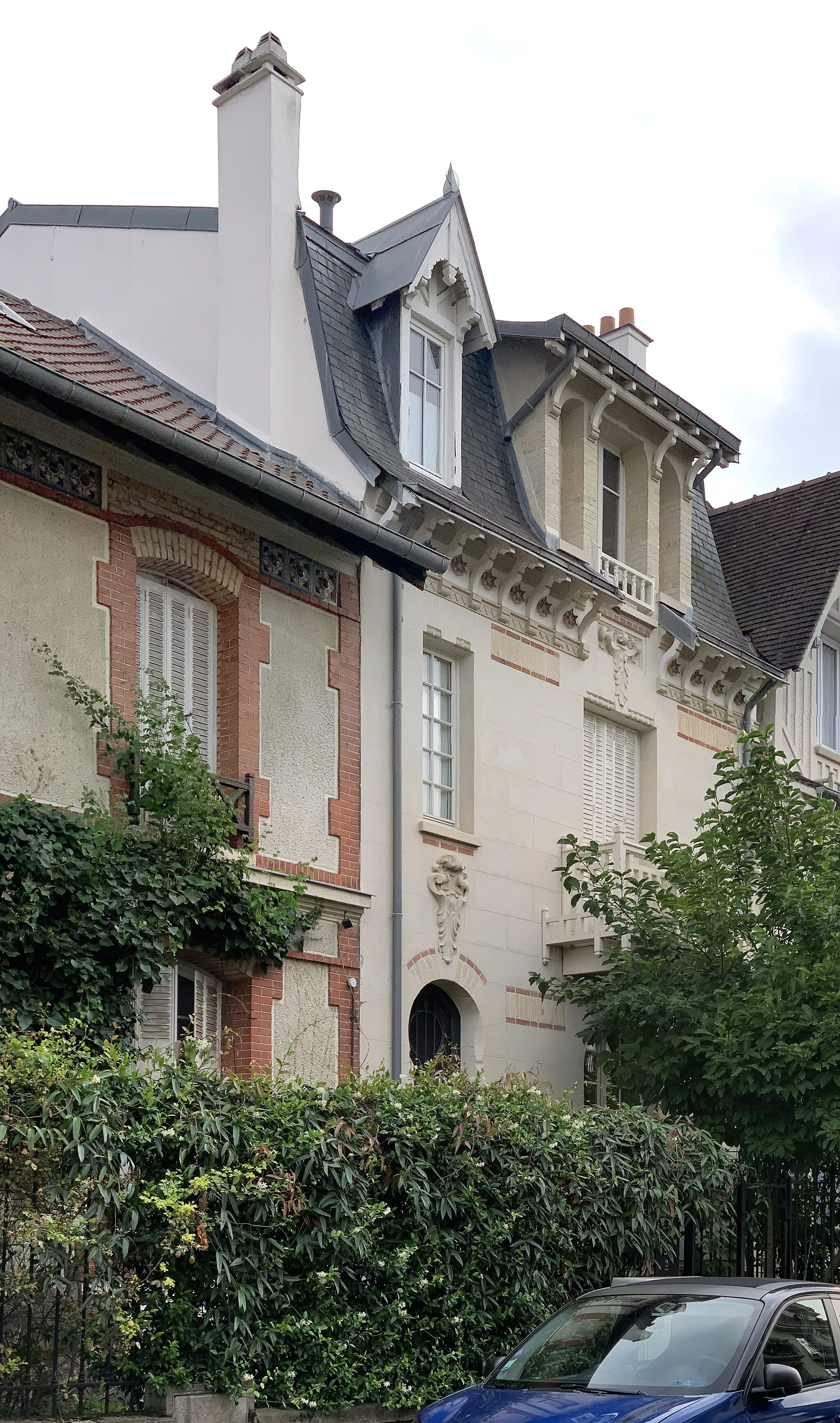 Photo showing: Maison, 32 rue du Docteur Decorse, Saint-Maurice dans le Val-de-Marne.
