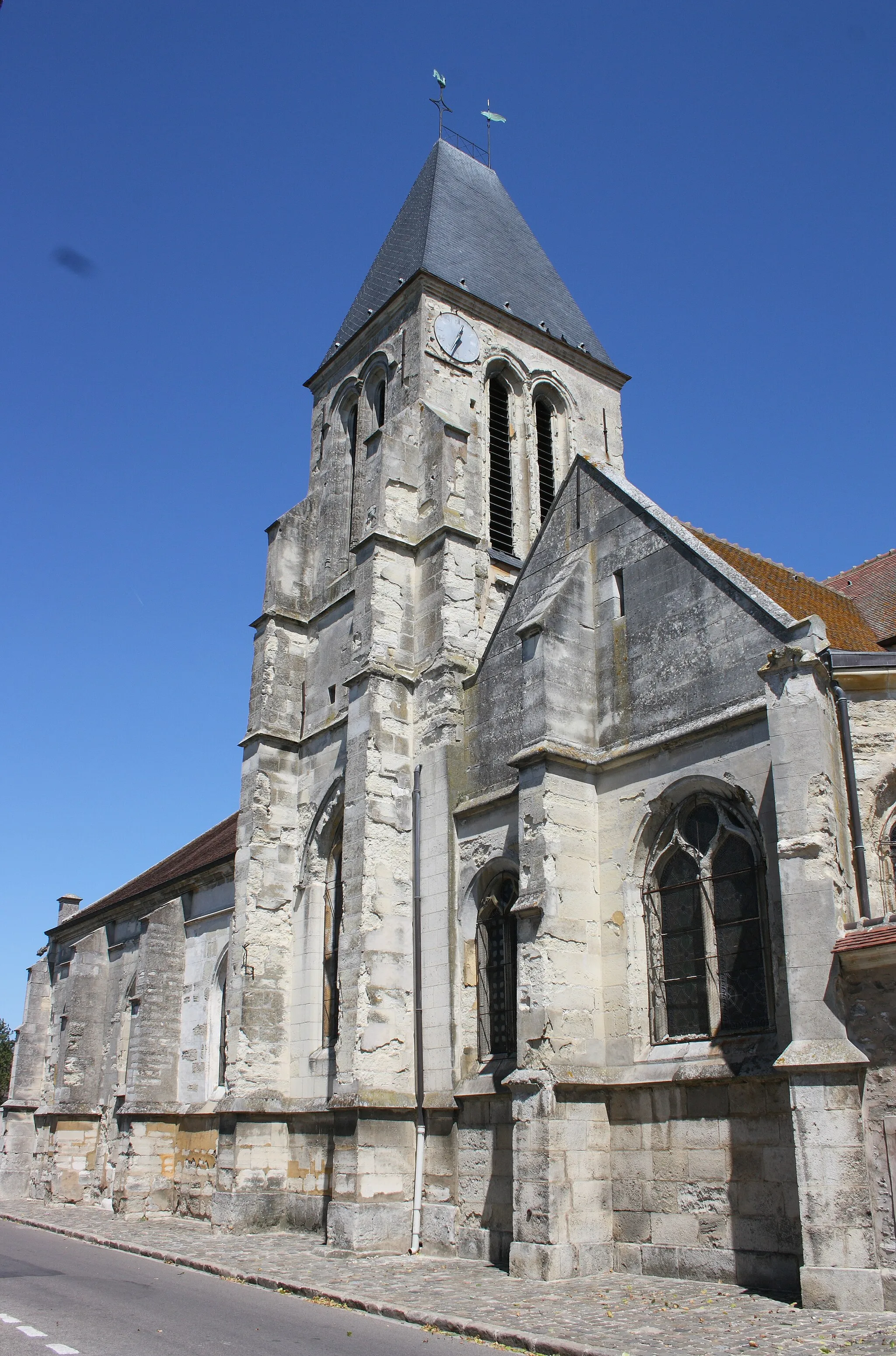 Photo showing: katholische Pfarrkirche Saint-Vincent-et-Saint-Arnould in Varreddes