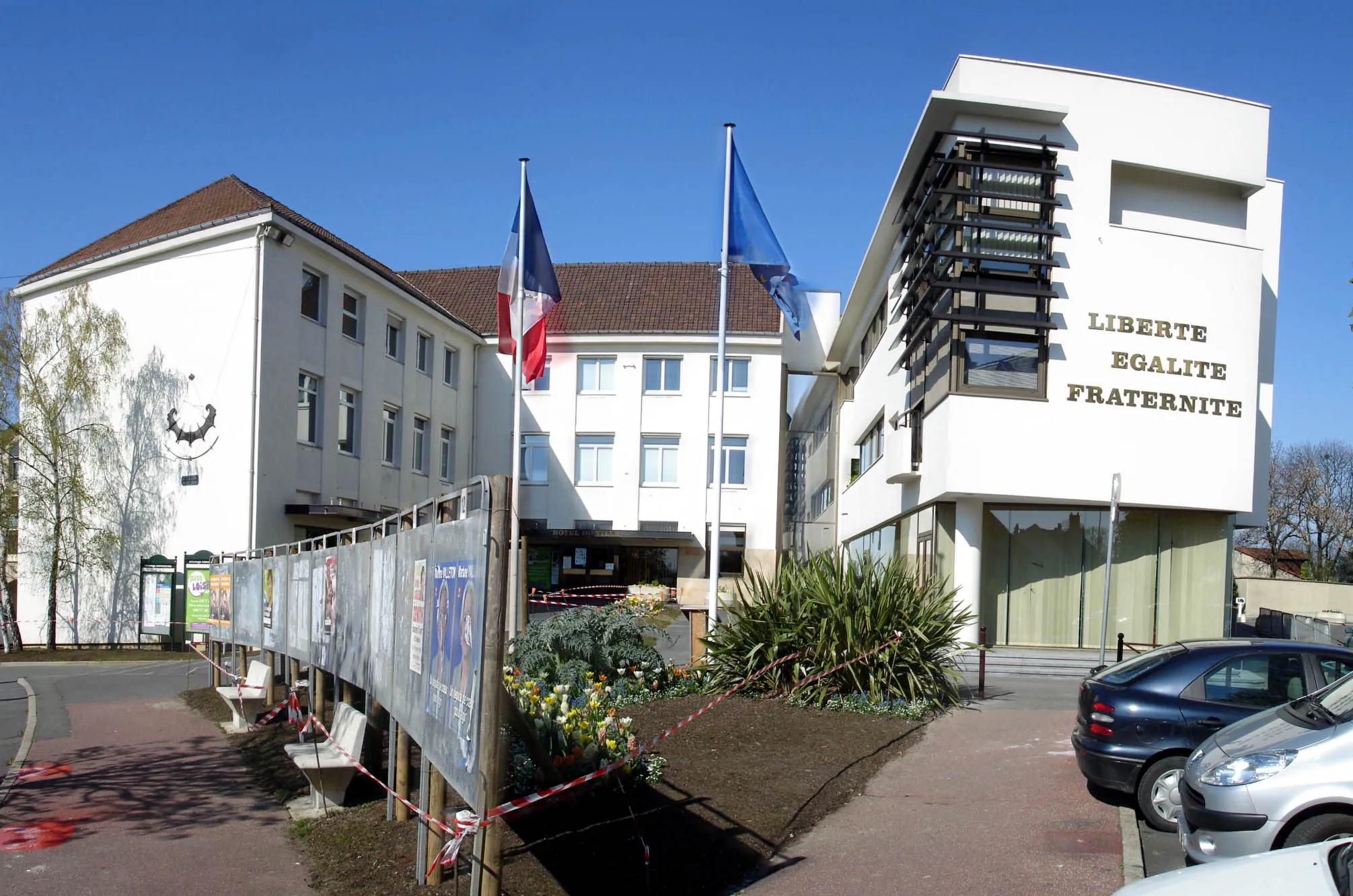 Photo showing: Hôtel-de-Ville de Villepinte (Seine-Saint-Denis), France