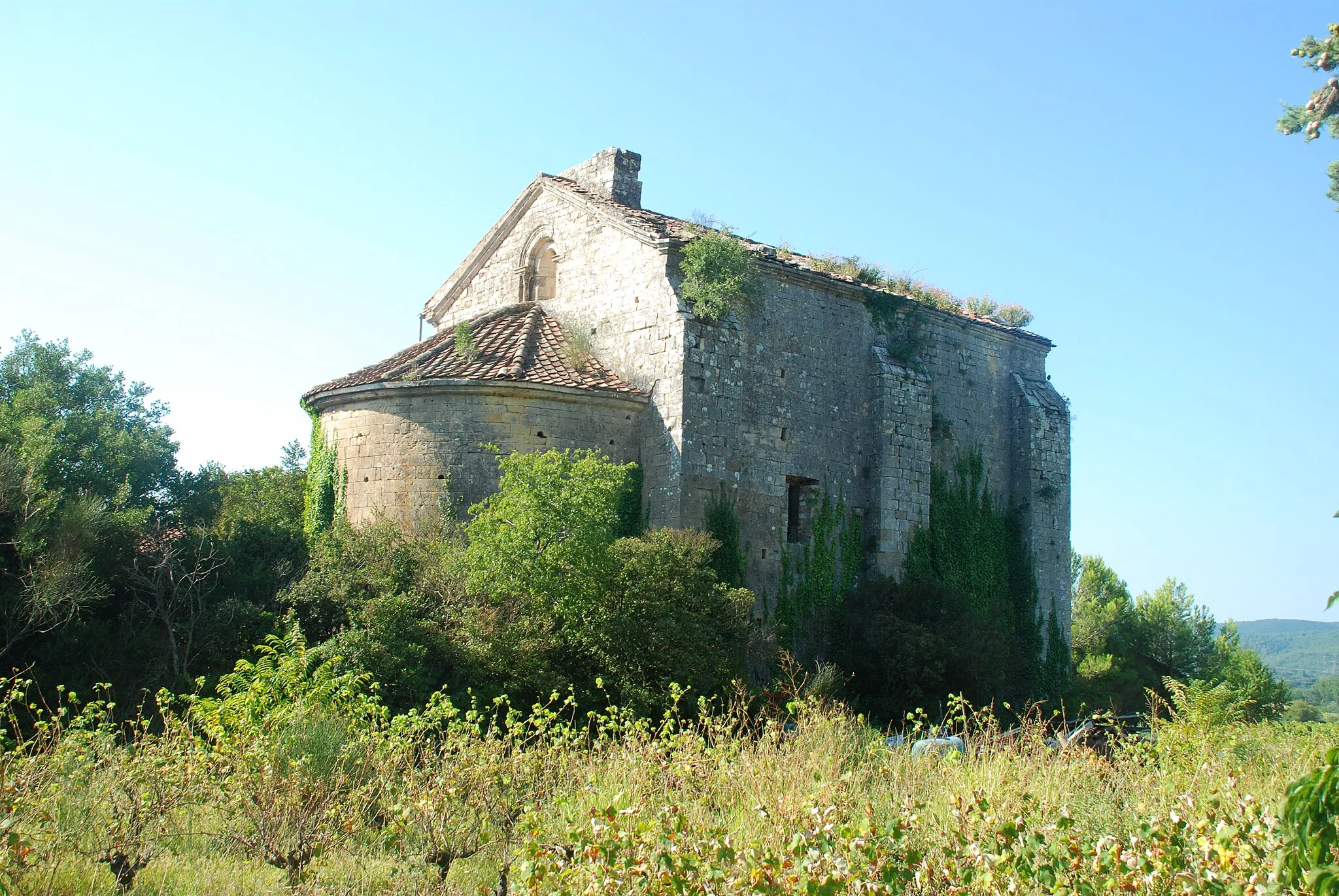 Photo showing: This building is indexed in the base Mérimée, a database of architectural heritage maintained by the French Ministry of Culture, under the reference PA00102966 .