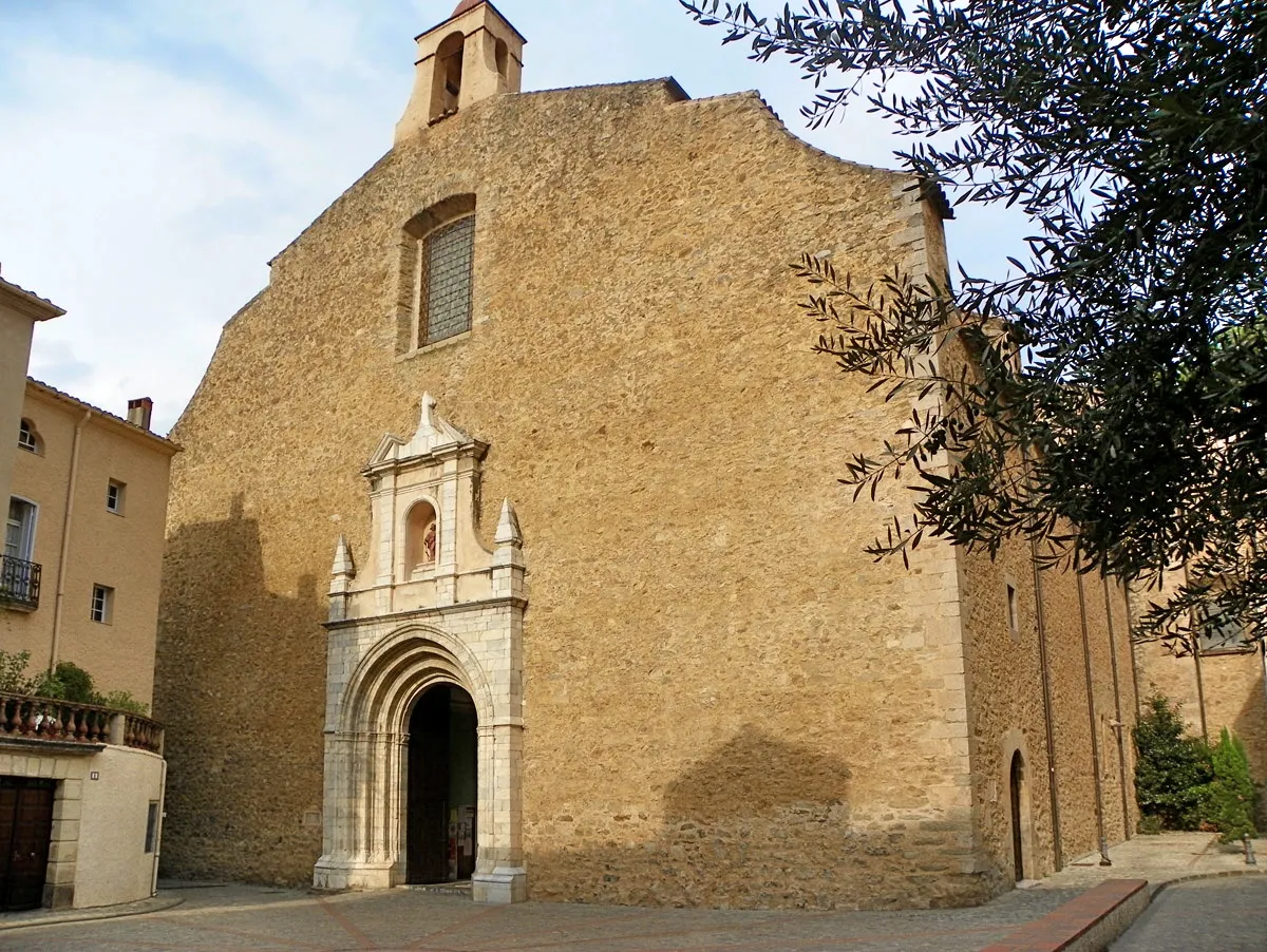 Photo showing: This building is classé au titre des monuments historiques de la France. It is indexed in the base Mérimée, a database of architectural heritage maintained by the French Ministry of Culture, under the reference PA00103989 .