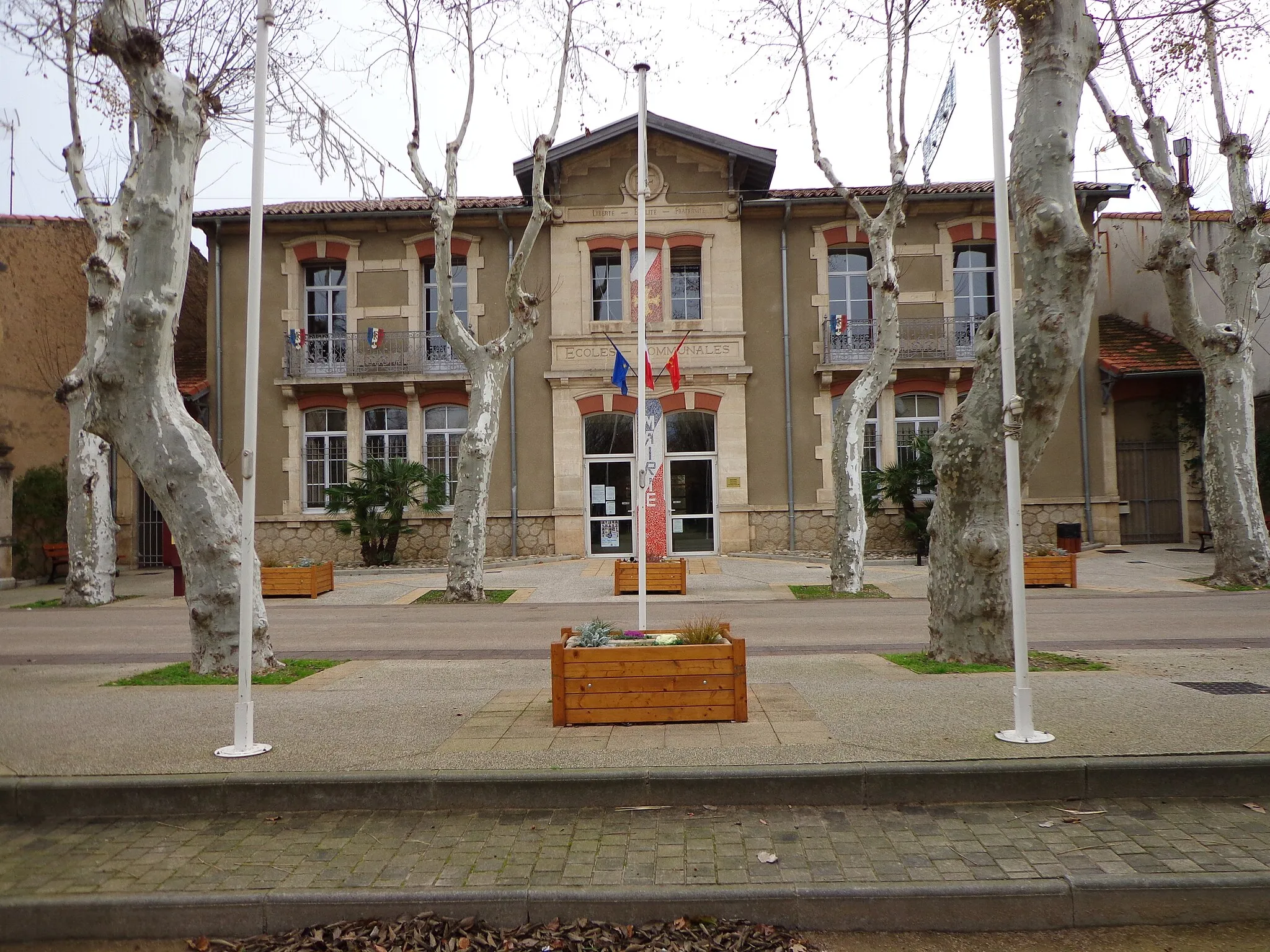 Photo showing: Cers (Hérault) - mairie.