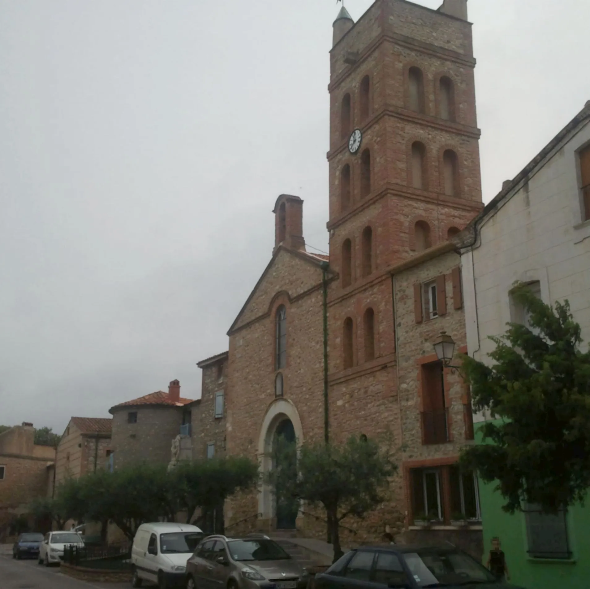 Photo showing: Place de l'église à Corneilla-la-Rivière