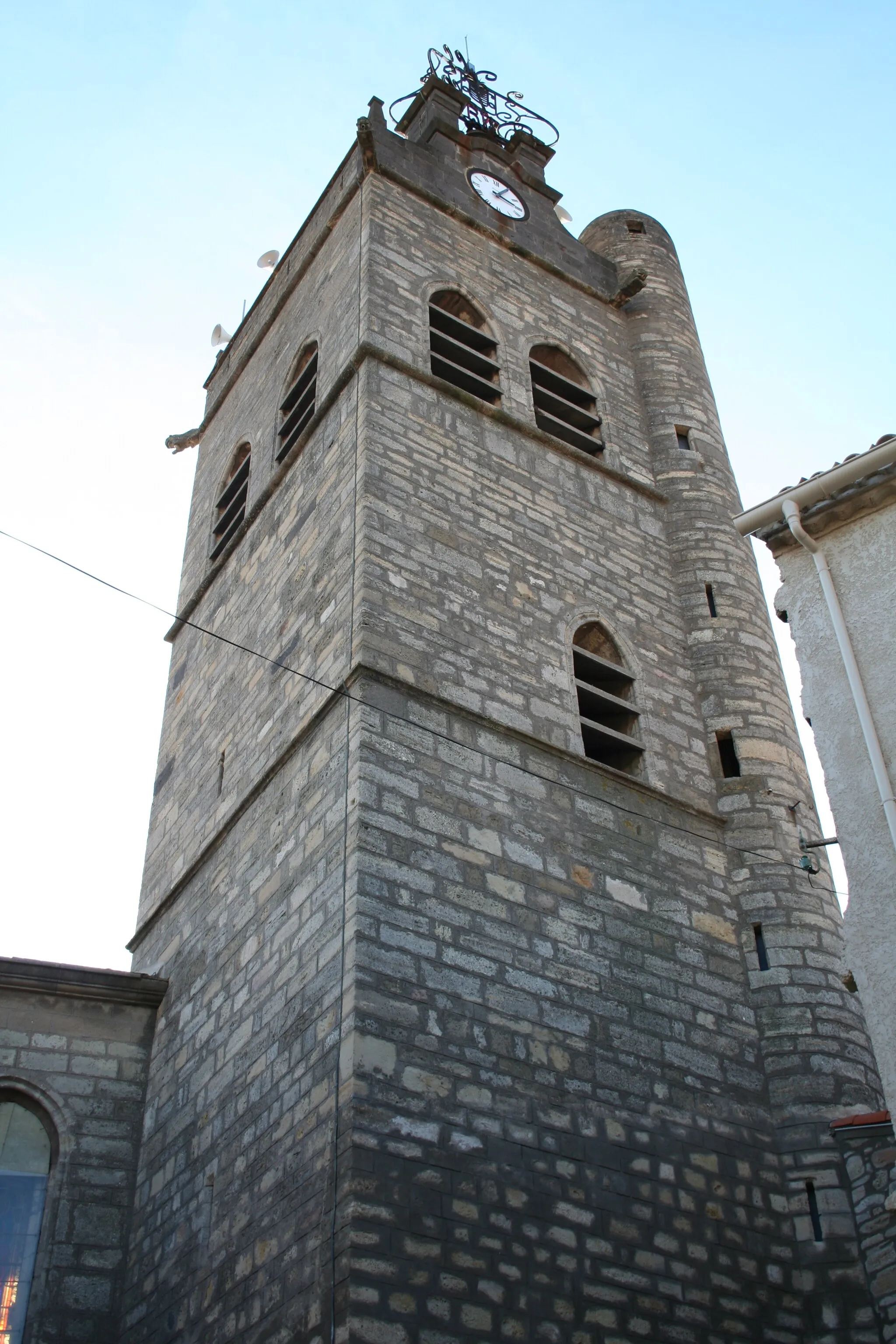 Photo showing: Florensac (Hérault) - Église paroissiale Saint-Jean-Baptiste (clocher).