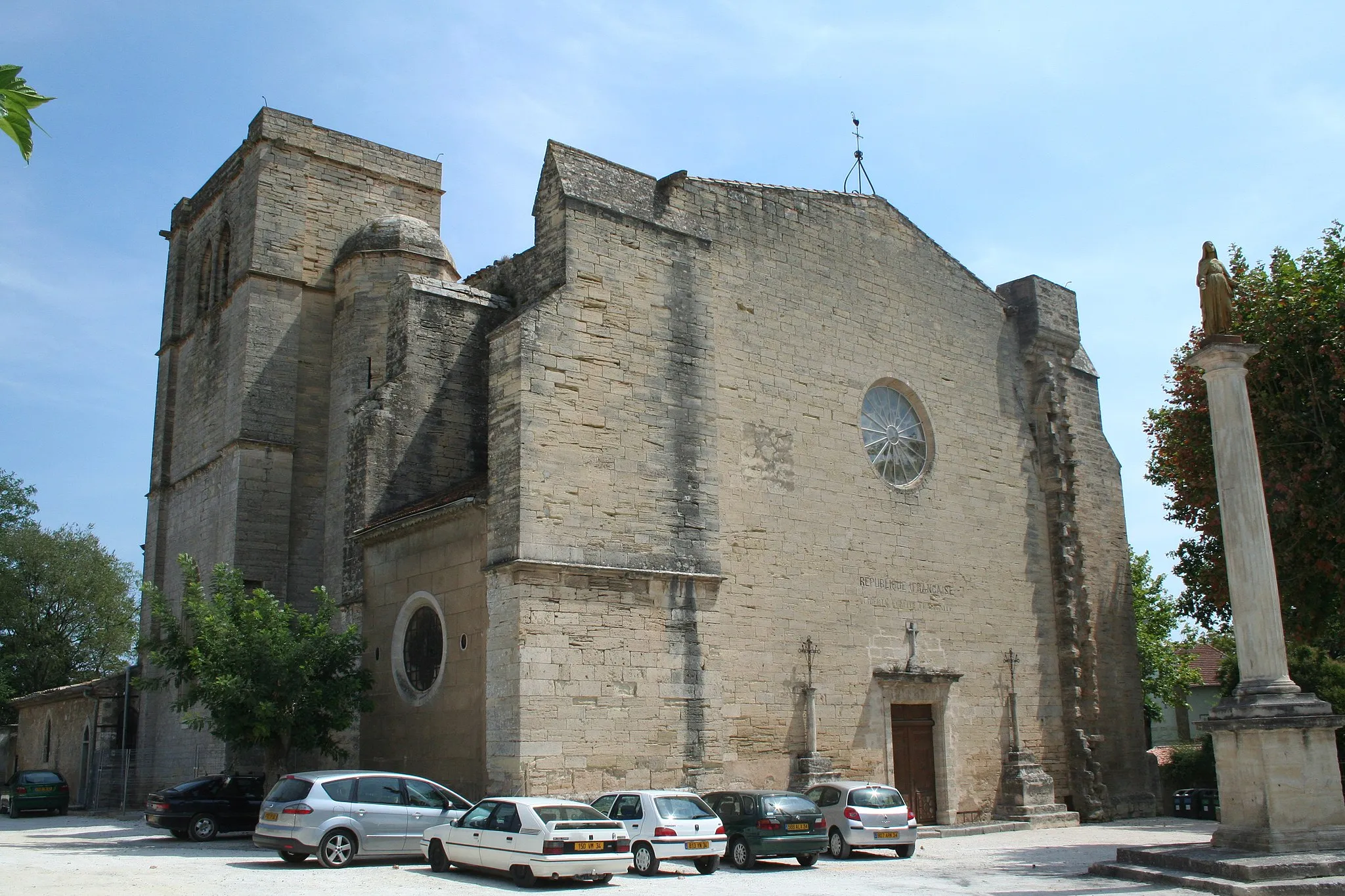 Photo showing: Tourbes (Hérault) - Église Saint-Saturnin (XIIIe - XIVe siècles).