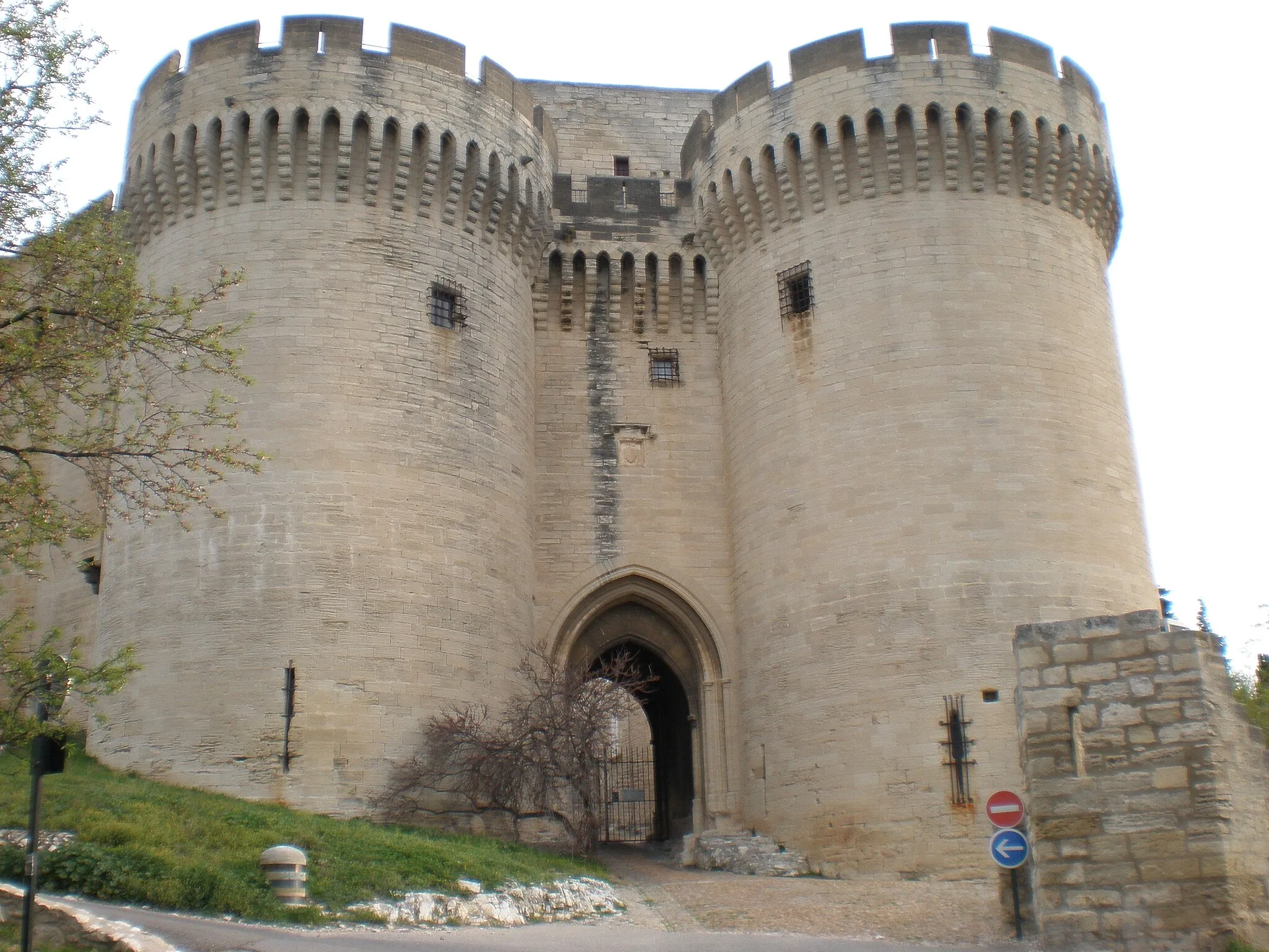 Photo showing: L'entrée du Fort Saint-André de Villeneuve-lès-Avignon (Gard)