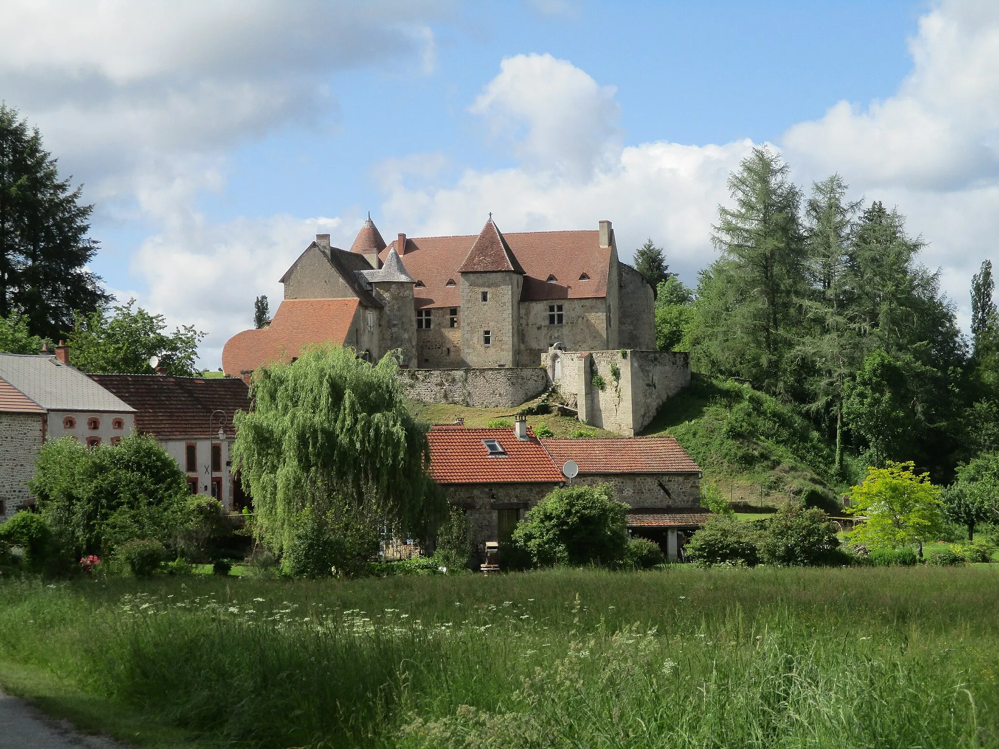 Photo showing: Château du X - XV siècle