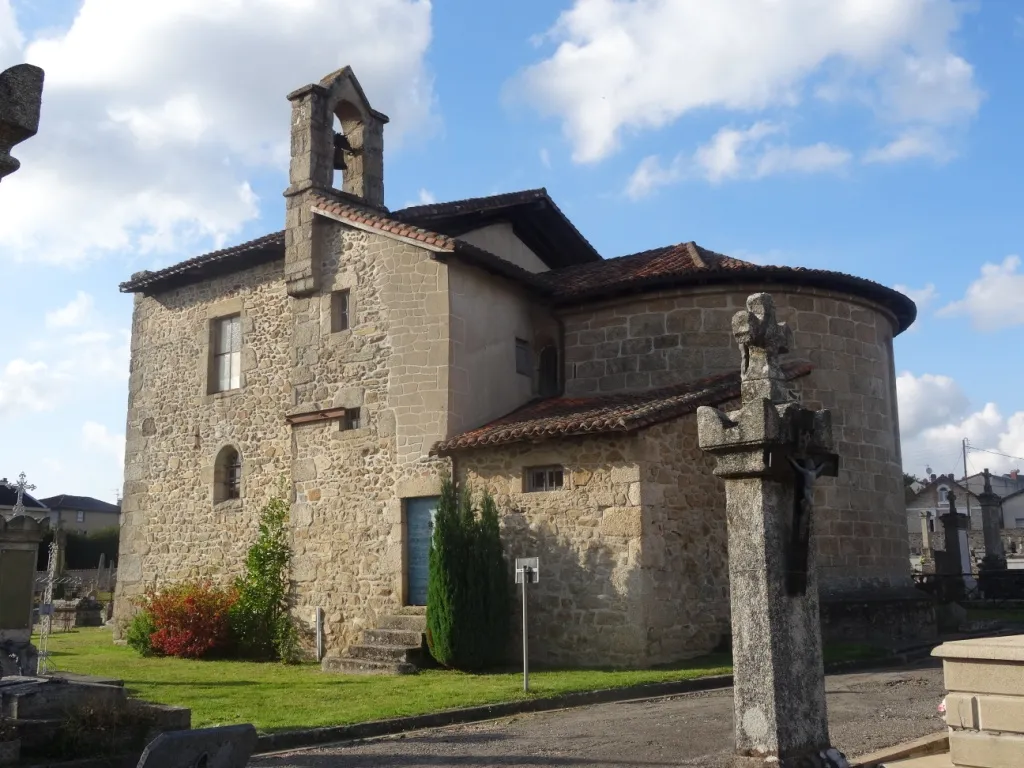 Photo showing: Chapelle du cimetière de Saint-Junien