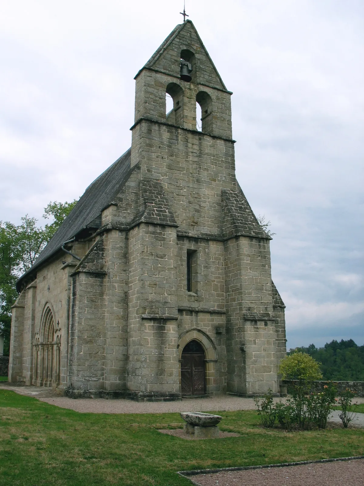 Photo showing: Église Saint-Just de Saint-Just-le-Martel,  (Inscrit, 1986)