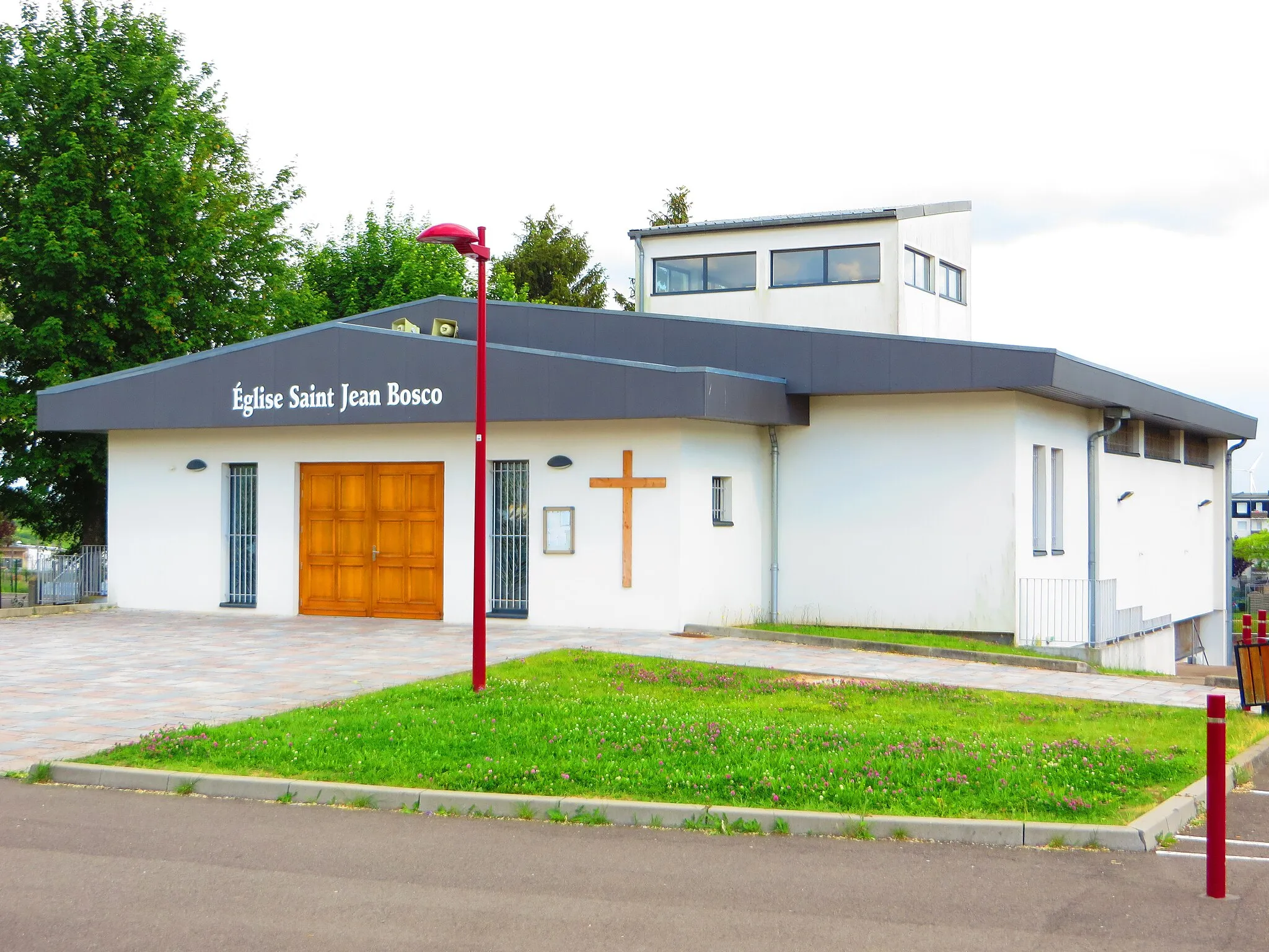 Photo showing: Behren-lès- Forbach eglise Saint jean bosco