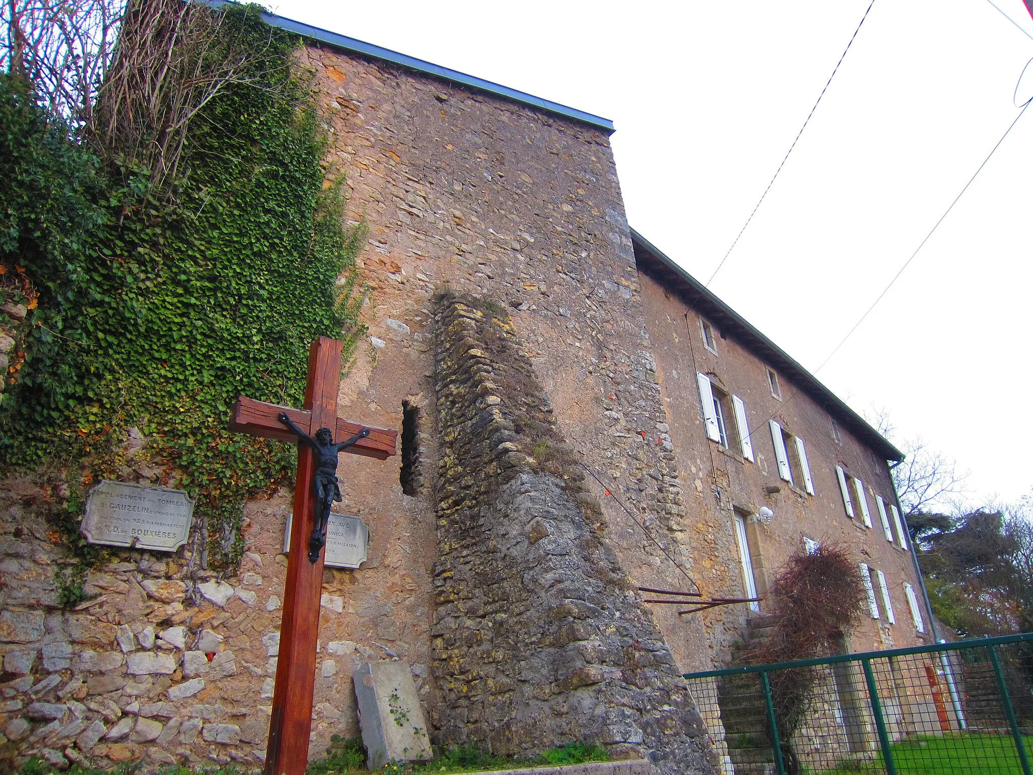 Photo showing: Abbaye Bouxieres Dames