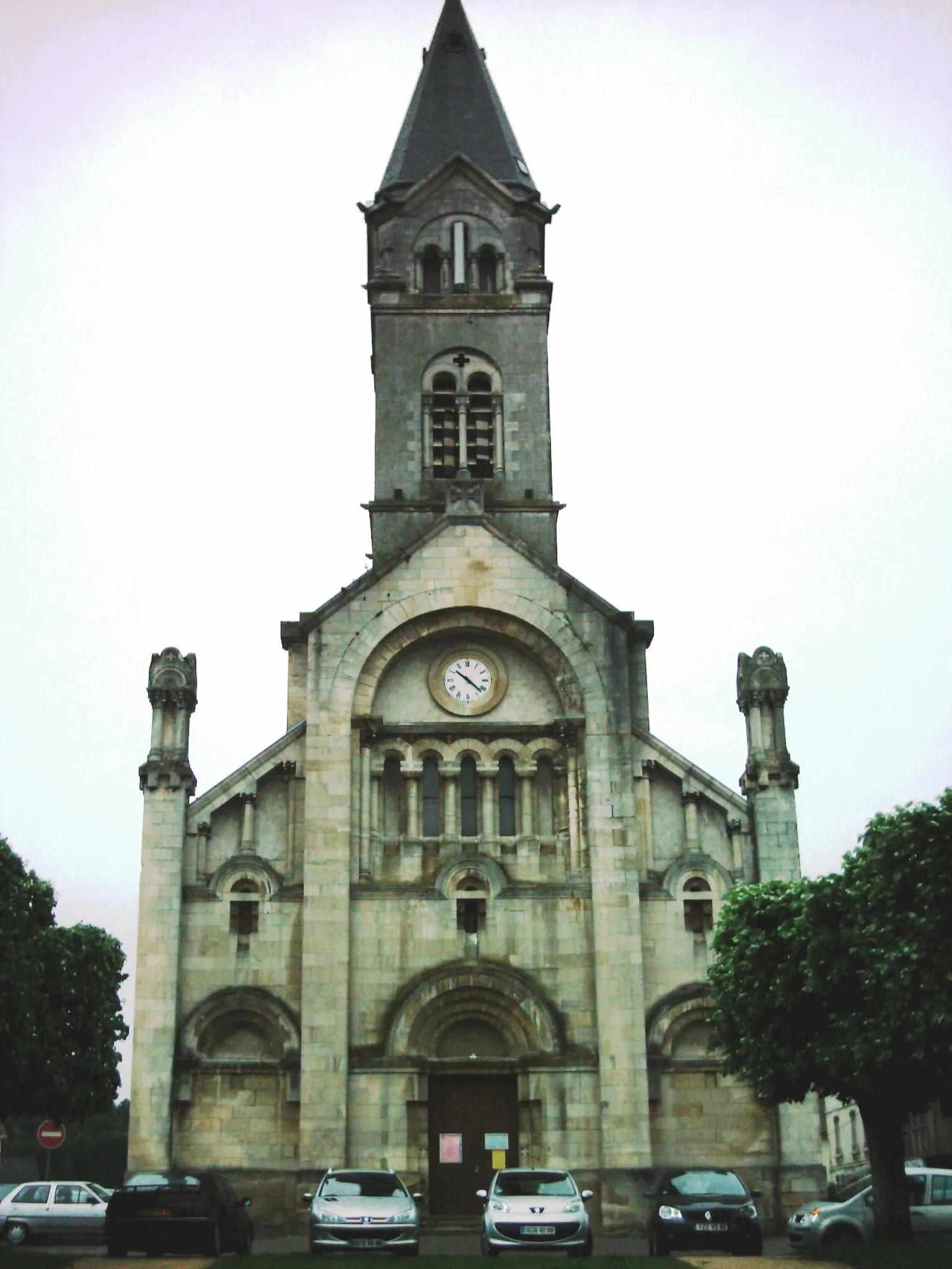 Photo showing: chiesa di Chantraine, da un lavoro personale