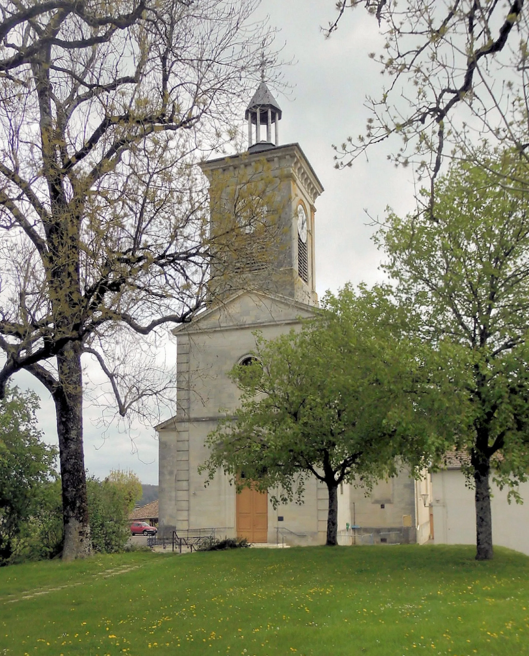 Photo showing: L'église Saint-Pierre de Châtenois, côté sud-ouest