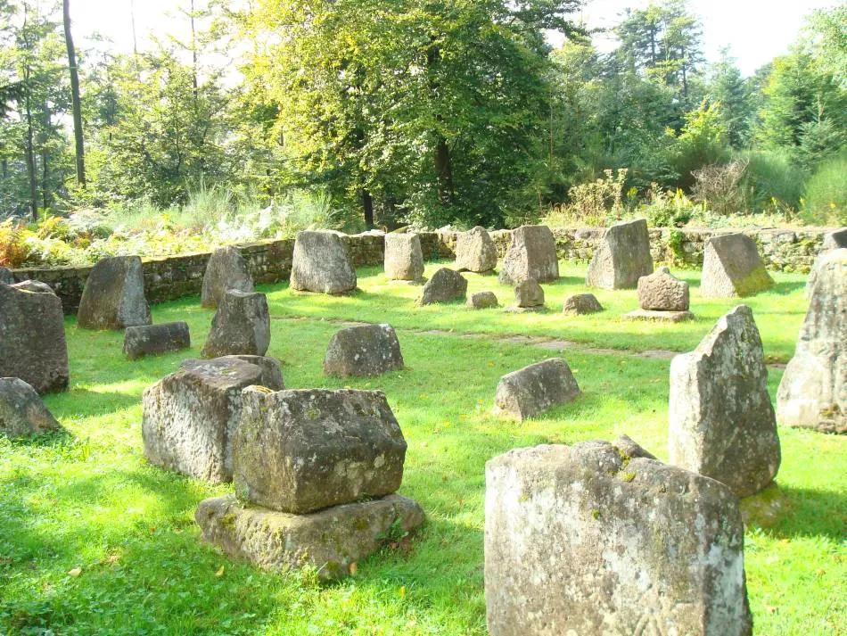 Photo showing: Cimetière romain de Dabo au lei-dit des "Trois Saints"